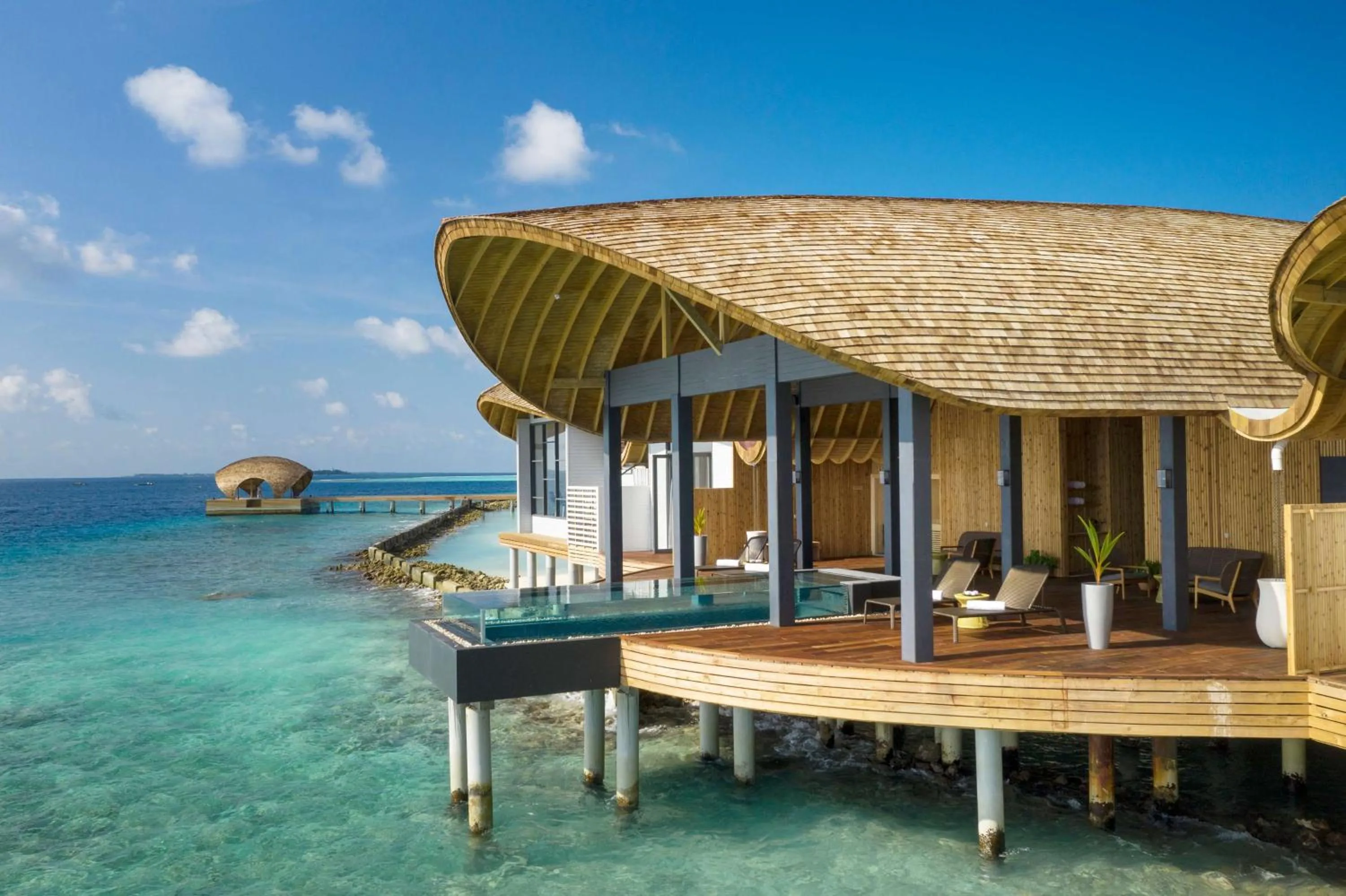 Spa and wellness centre/facilities in OUTRIGGER Maldives Maafushivaru Resort