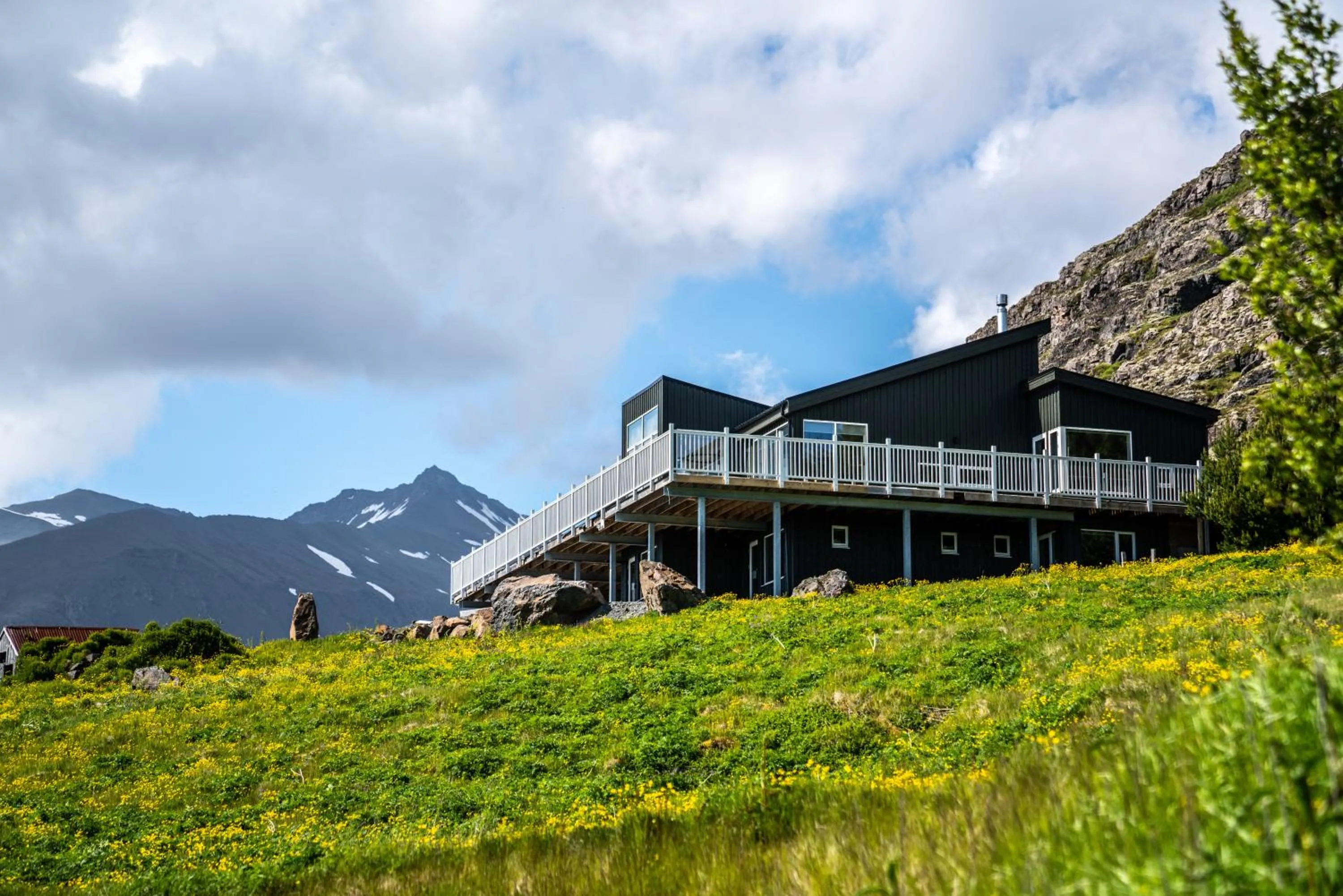 Property building in Ekra Glacier Lagoon