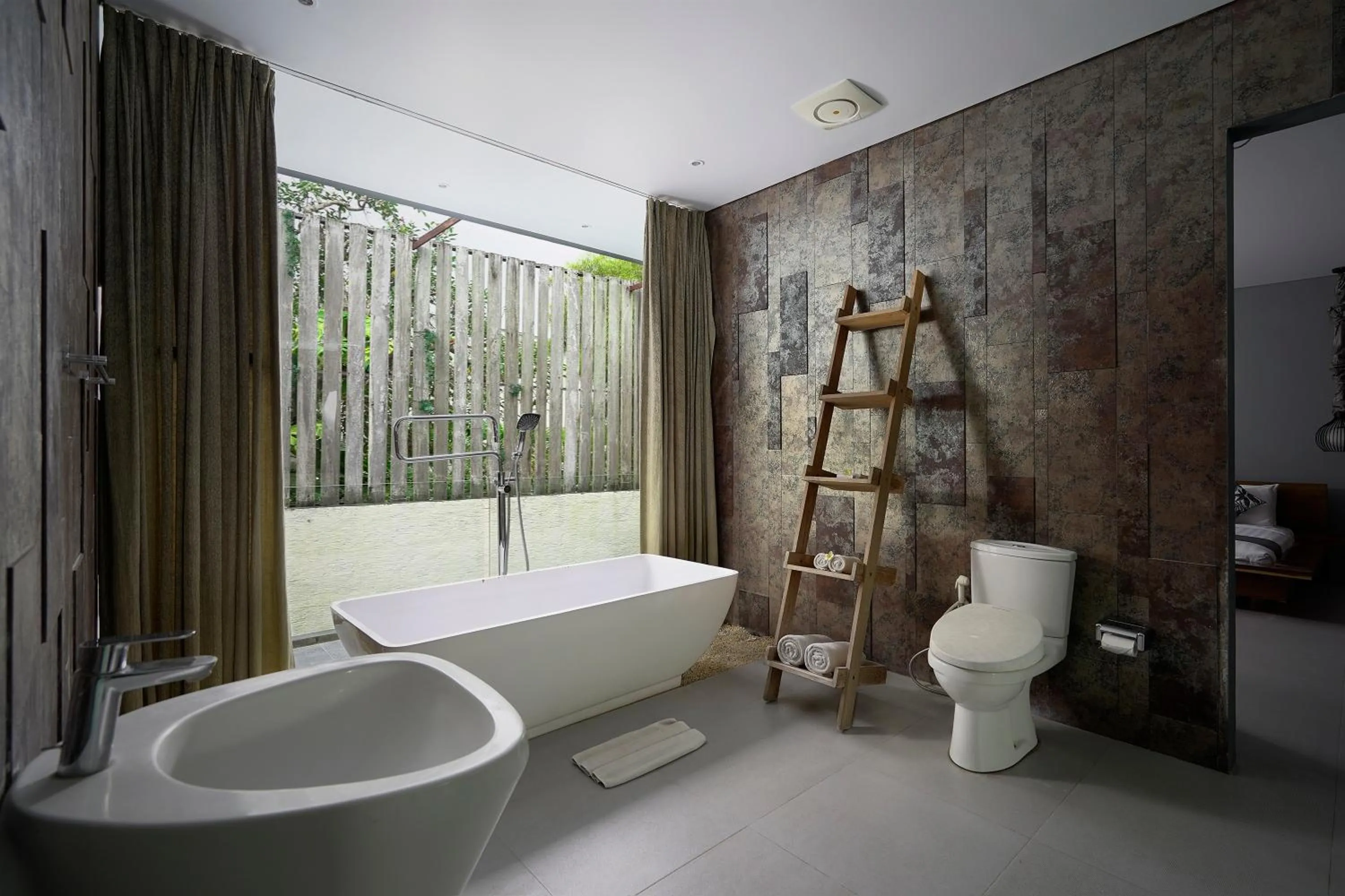 Bathroom in Sandhya Villa Canggu Echo Beach