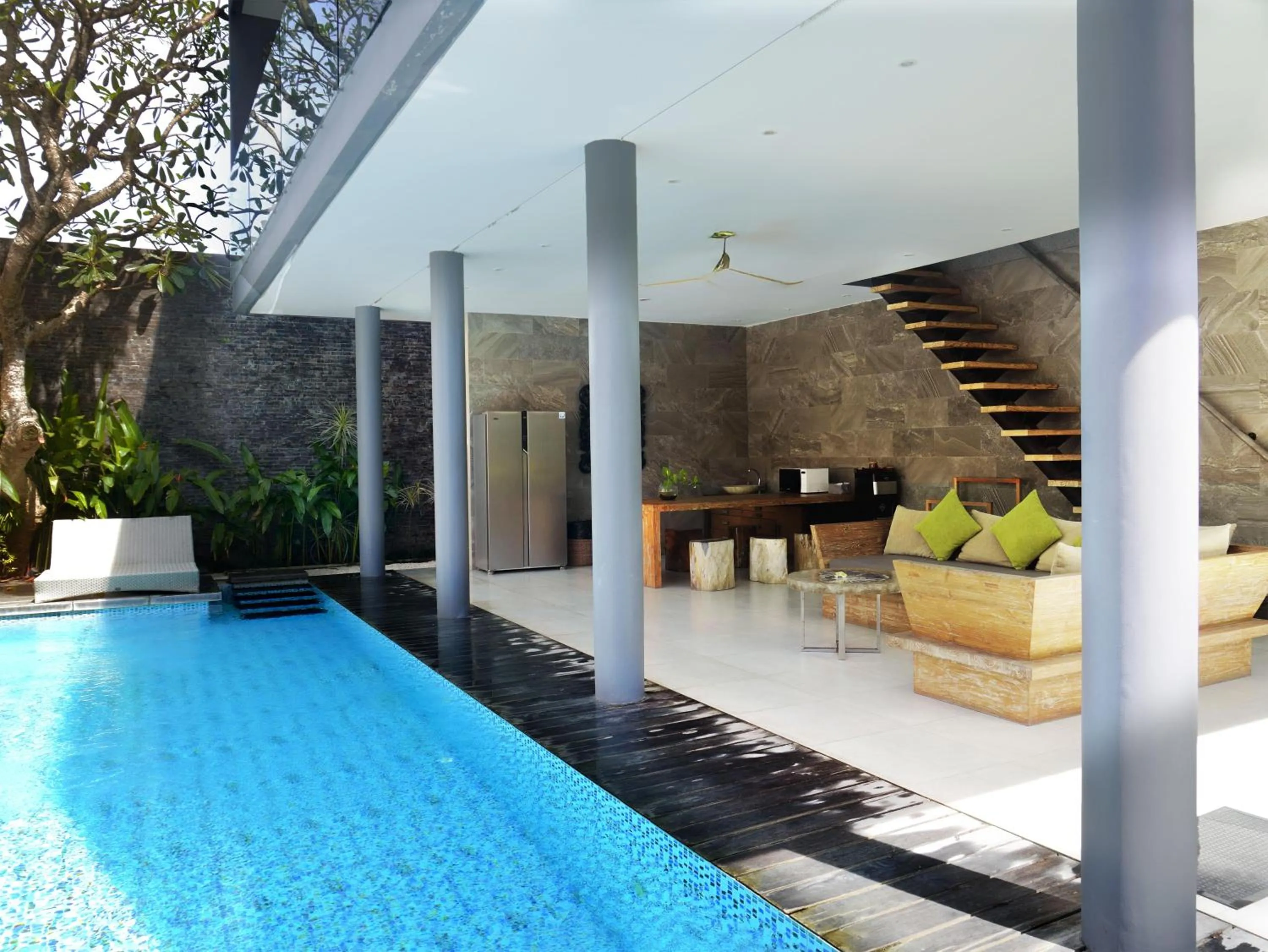 Swimming pool in Sandhya Villa Canggu Echo Beach