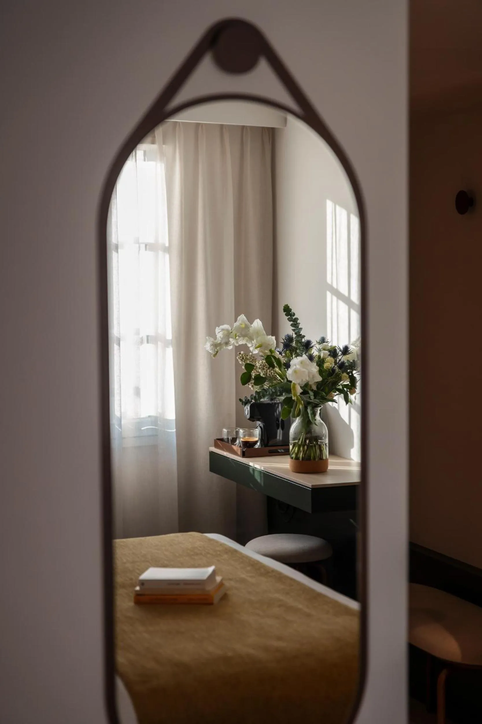 Property building, Bed in Le Saint-Nicolas