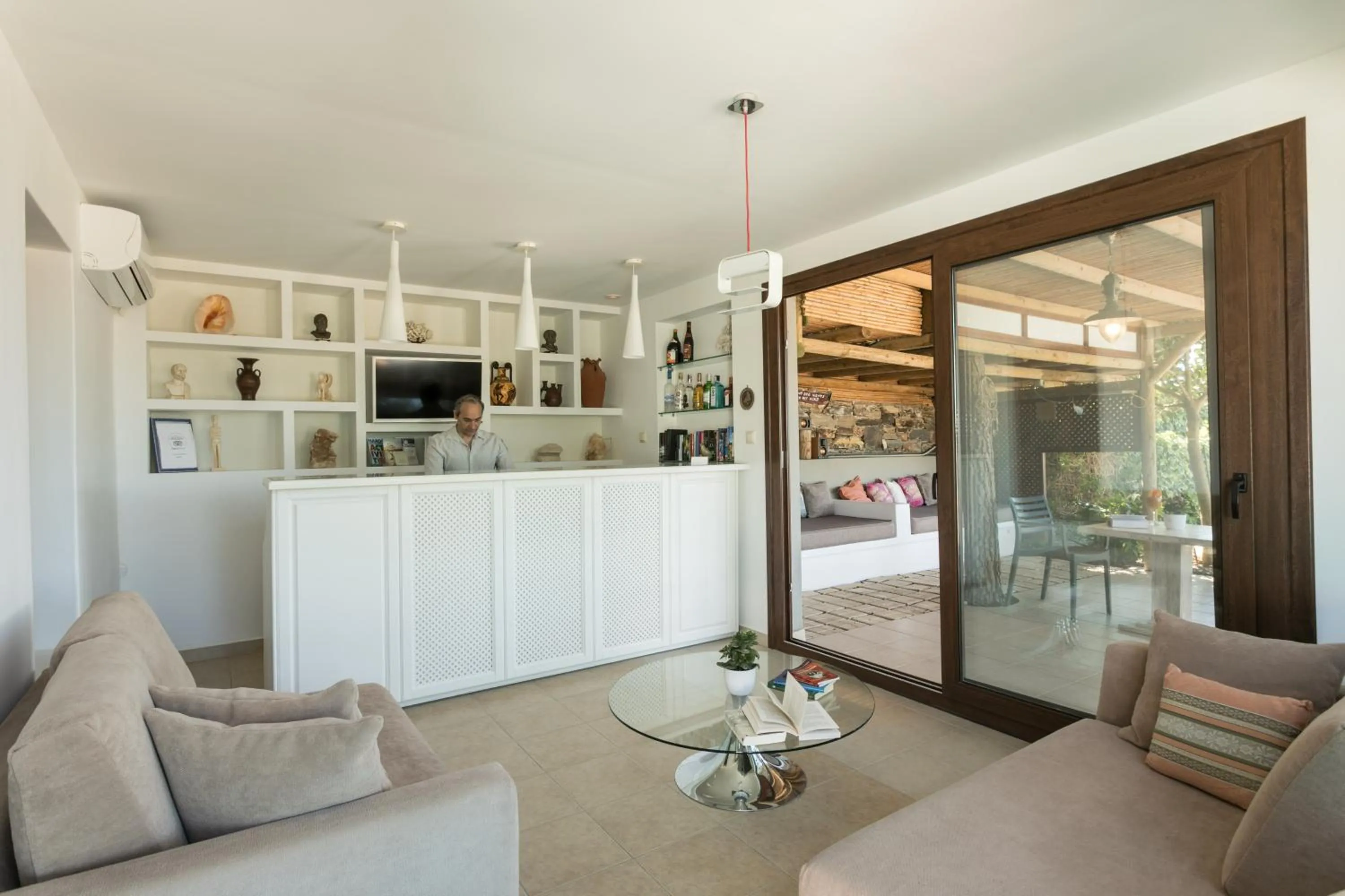 Lobby or reception in Villa Paradise in Naxos