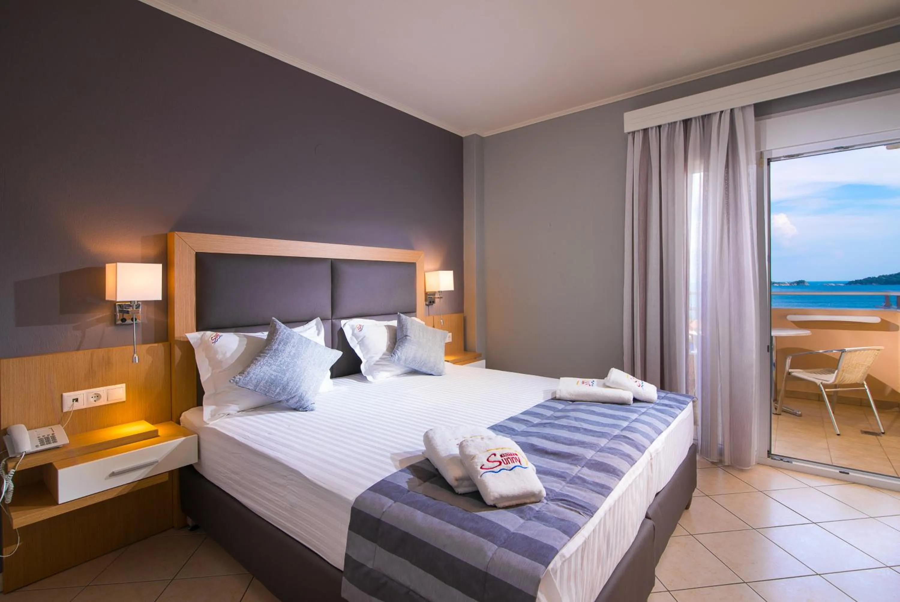 Bed in Sunny Hotel Thassos