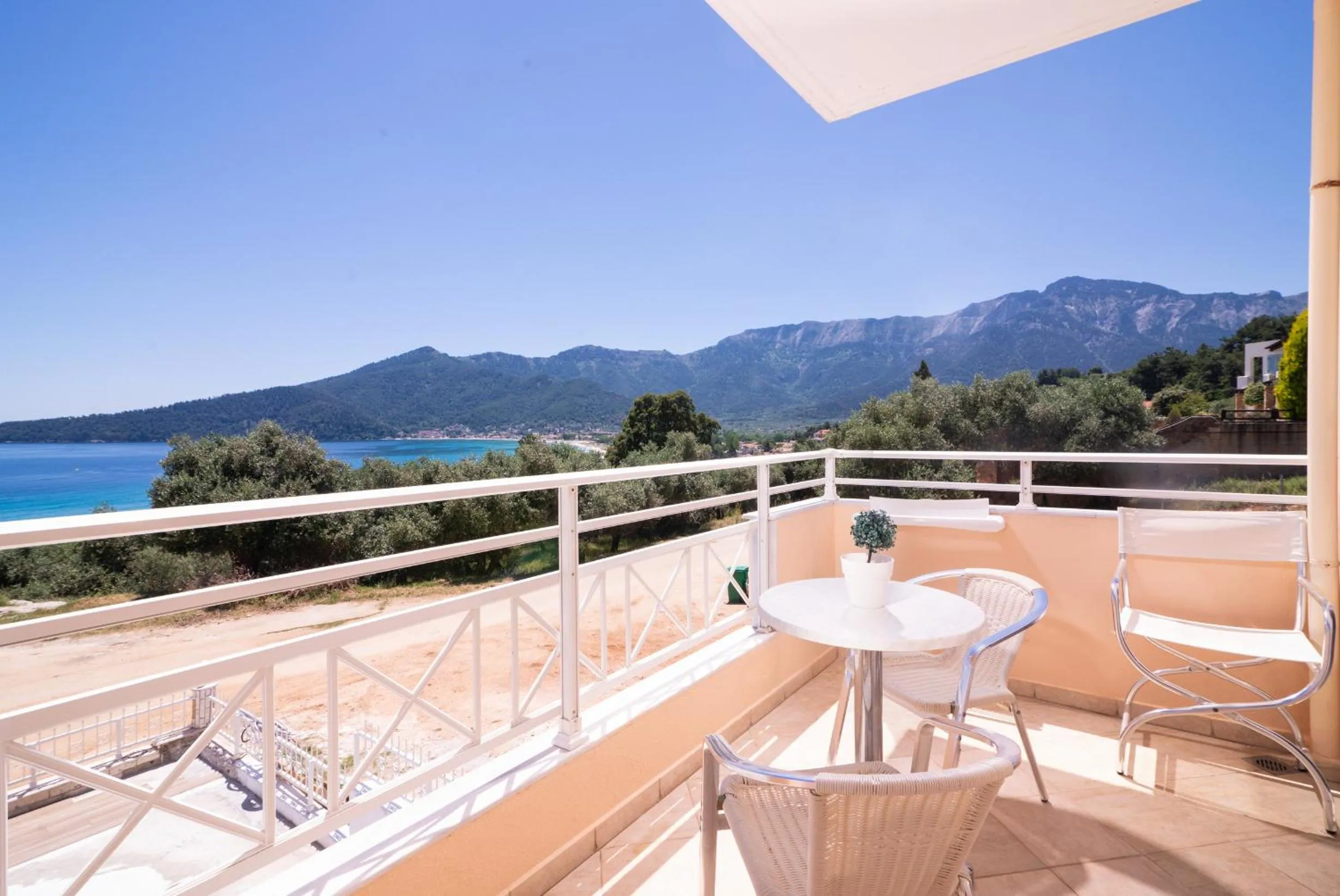 Balcony/Terrace in Sunny Hotel Thassos