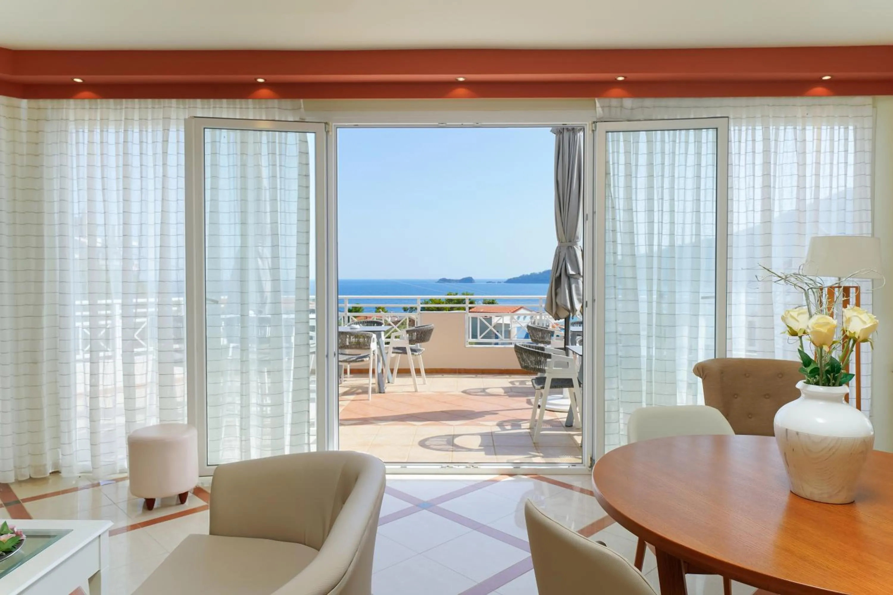 Balcony/Terrace in Sunny Hotel Thassos