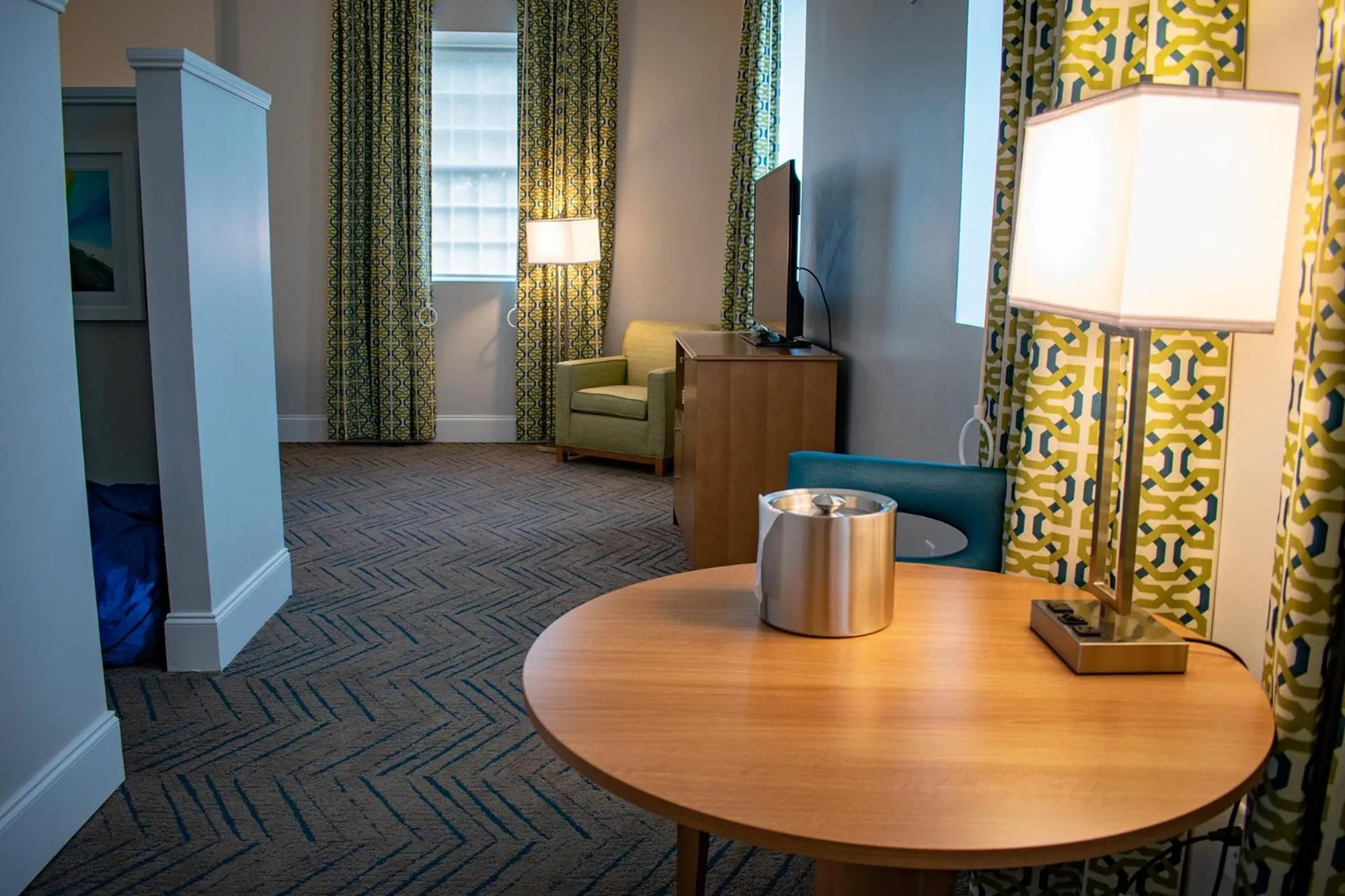 Centennial Plaza Resort Gulfport