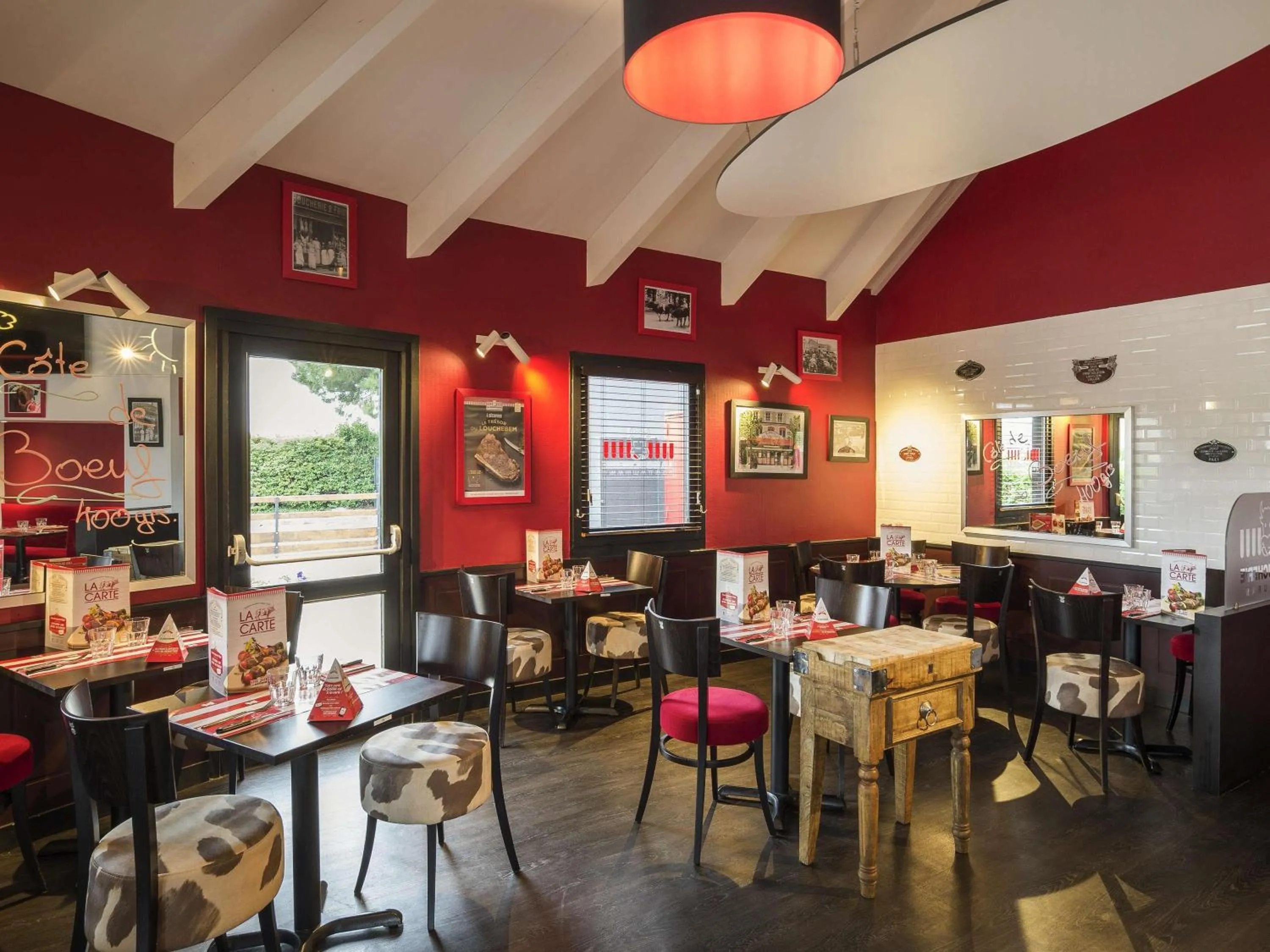 Restaurant/places to eat in Hotel ibis Narbonne