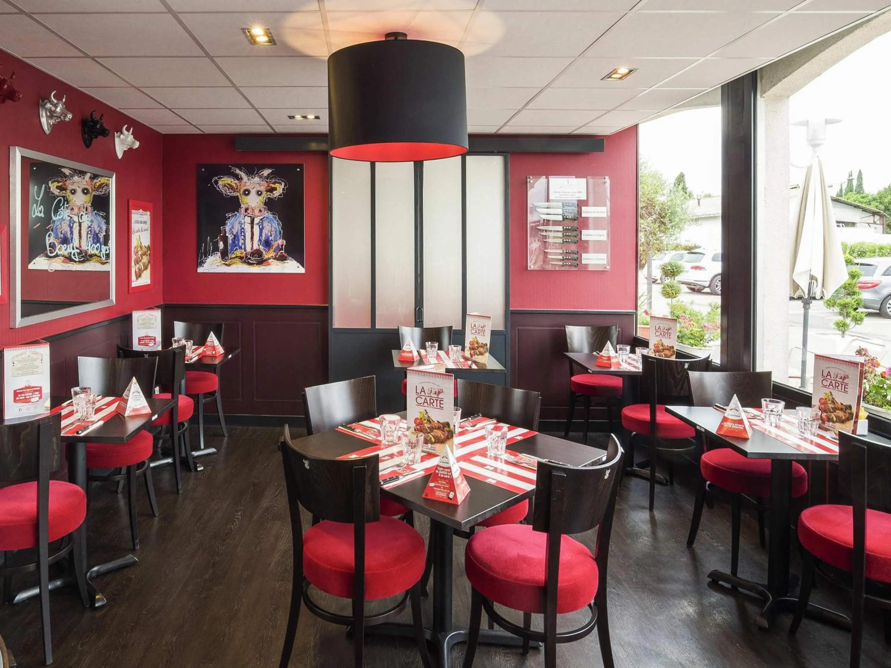 Restaurant/places to eat in Hotel ibis Narbonne