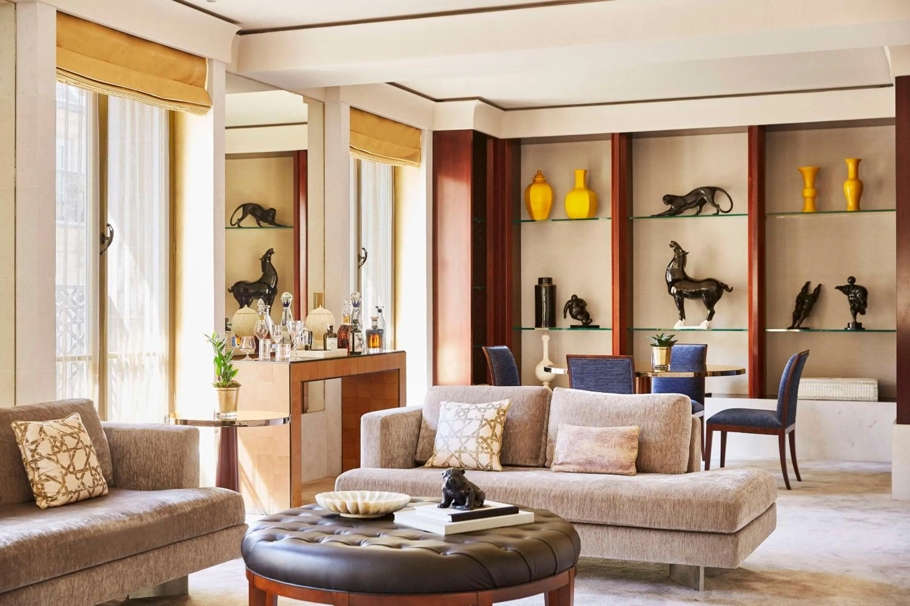 Photo of the whole room in Park Hyatt Paris - Vendôme