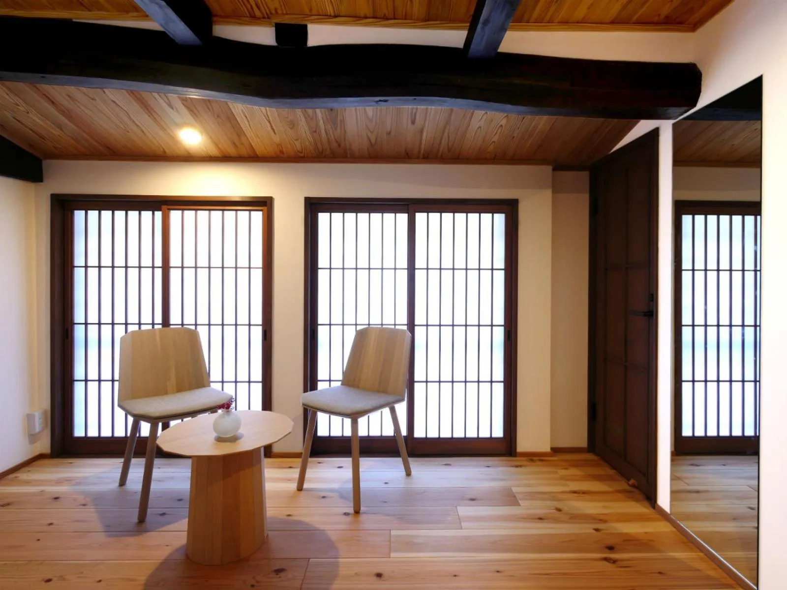 Living room in NIPPONIA HOTEL Takehara Saltworks Town