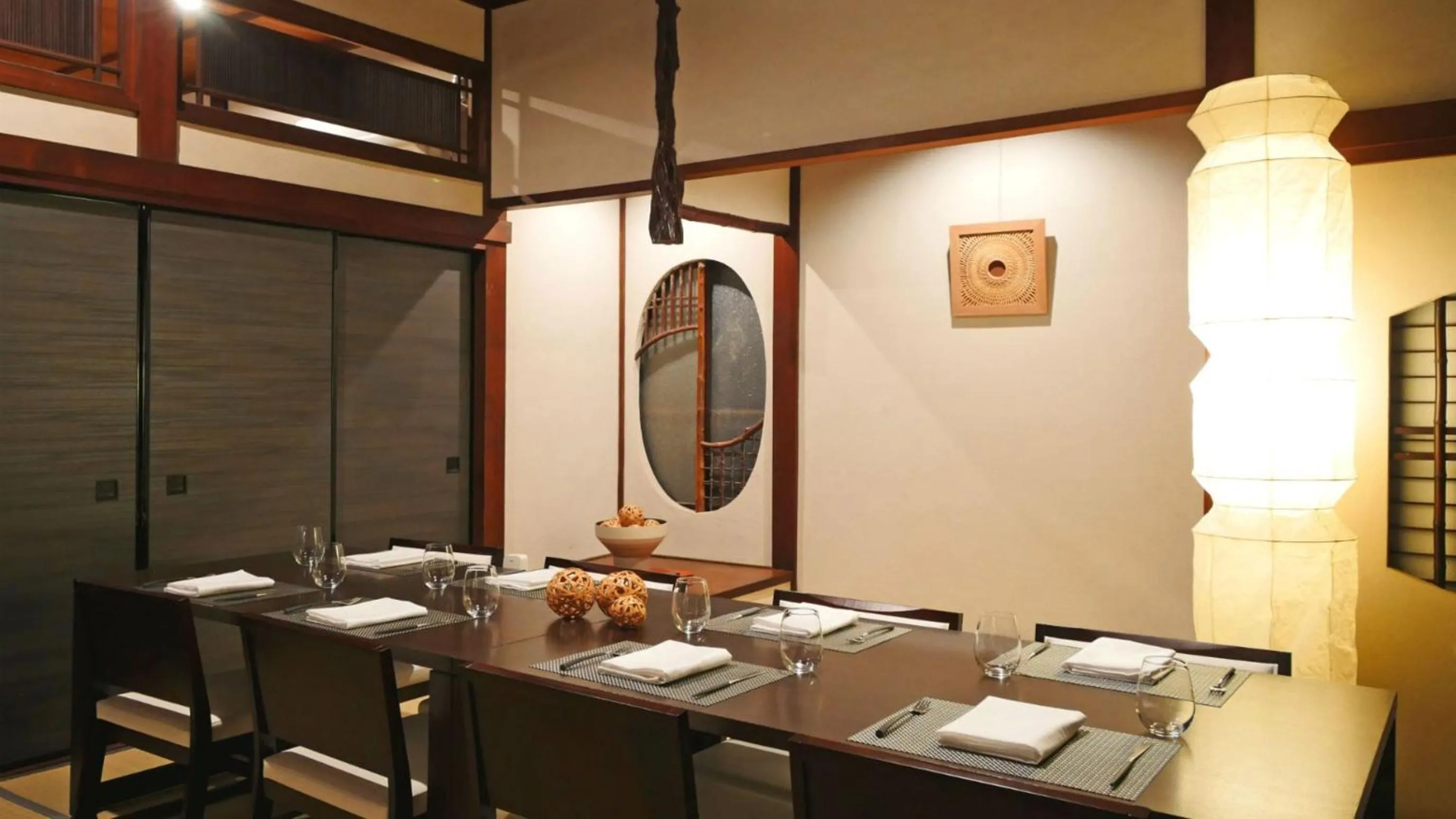 Restaurant/places to eat in NIPPONIA HOTEL Takehara Saltworks Town