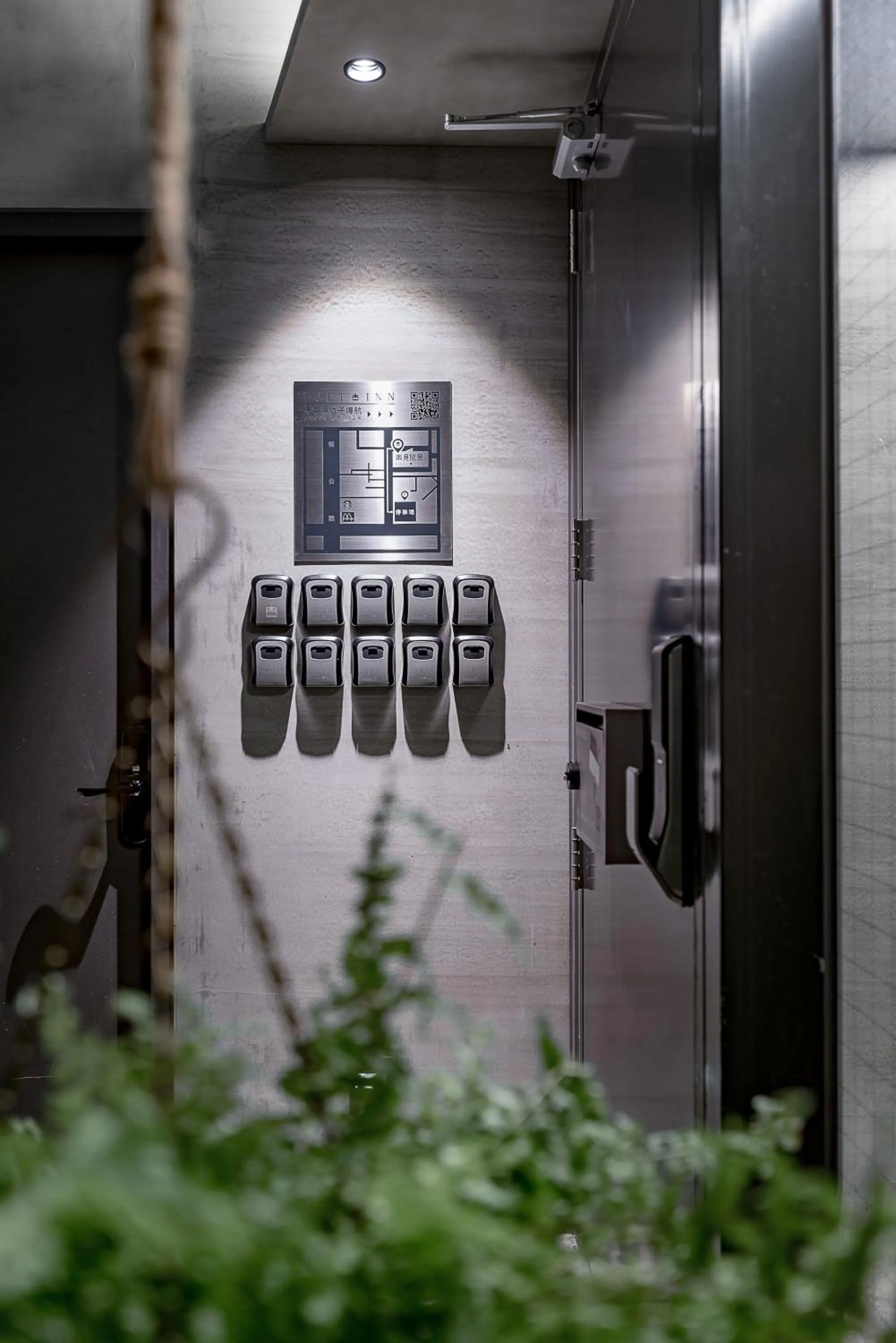 Facade/entrance in Loft Inn