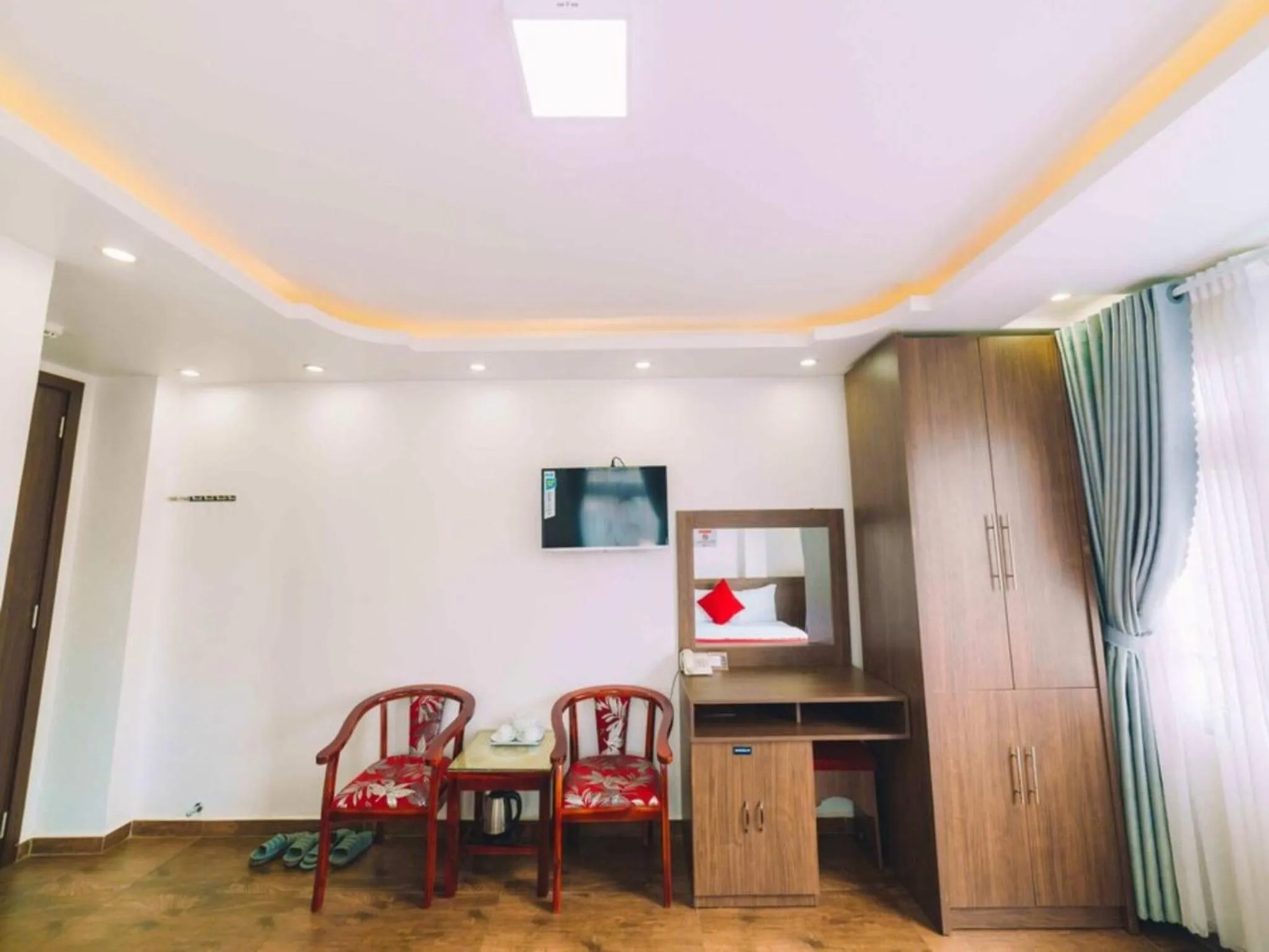 TV and multimedia in Le Tuan Minh Hotel