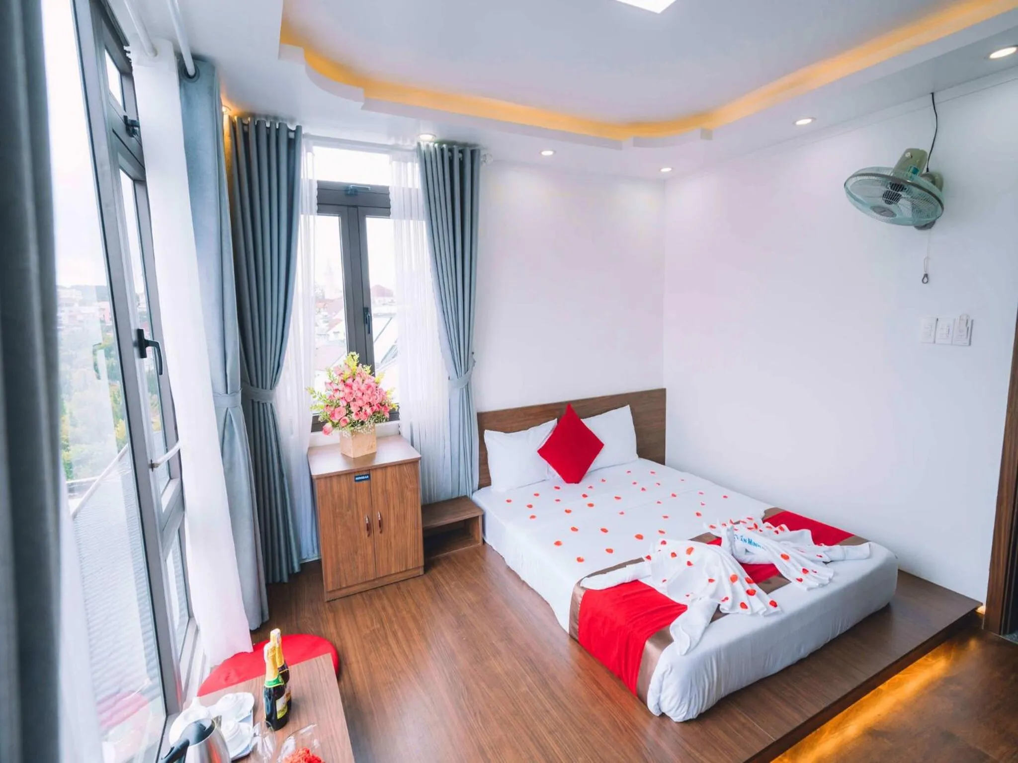 Bed in Le Tuan Minh Hotel