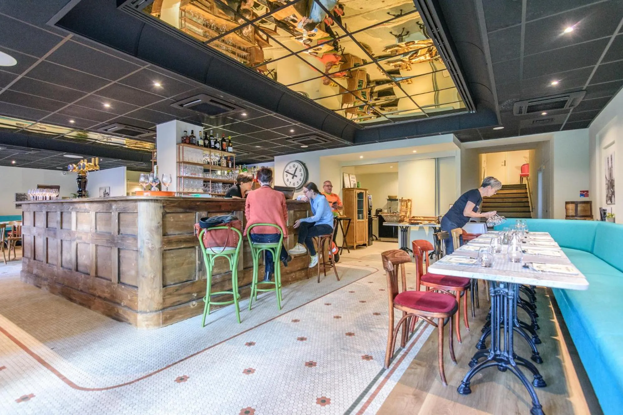 Restaurant/places to eat in Saint Georges Hotel & Spa