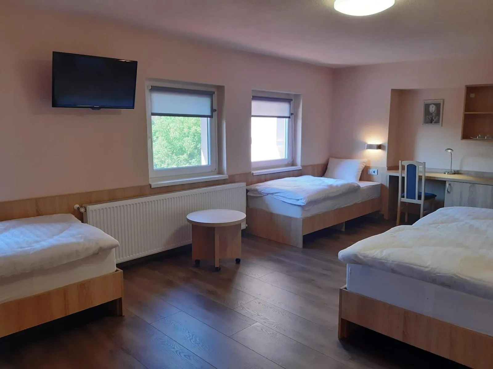 Bed in Katalin Motel & Étterem