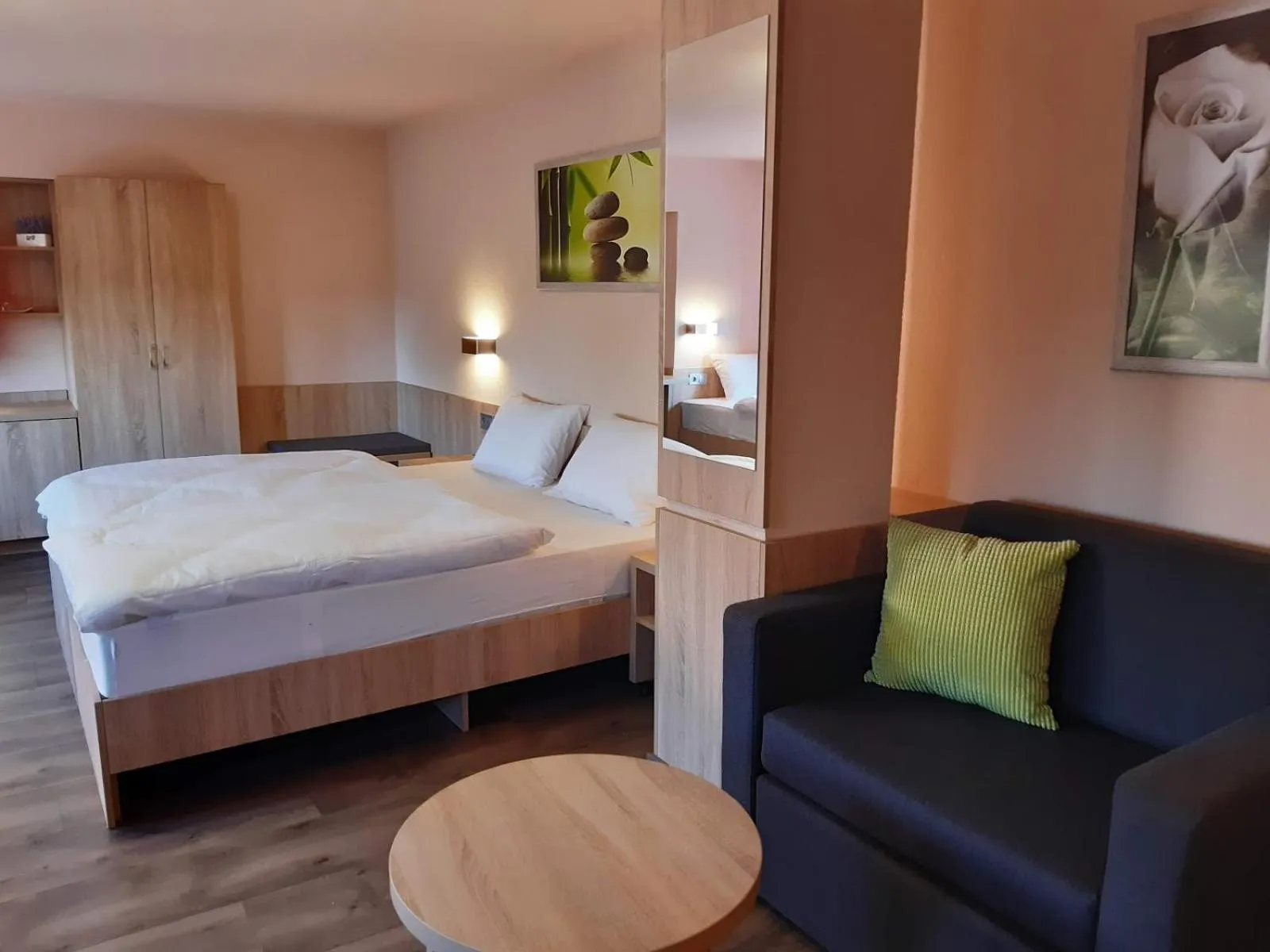 Bedroom, Bed in Katalin Motel & Étterem