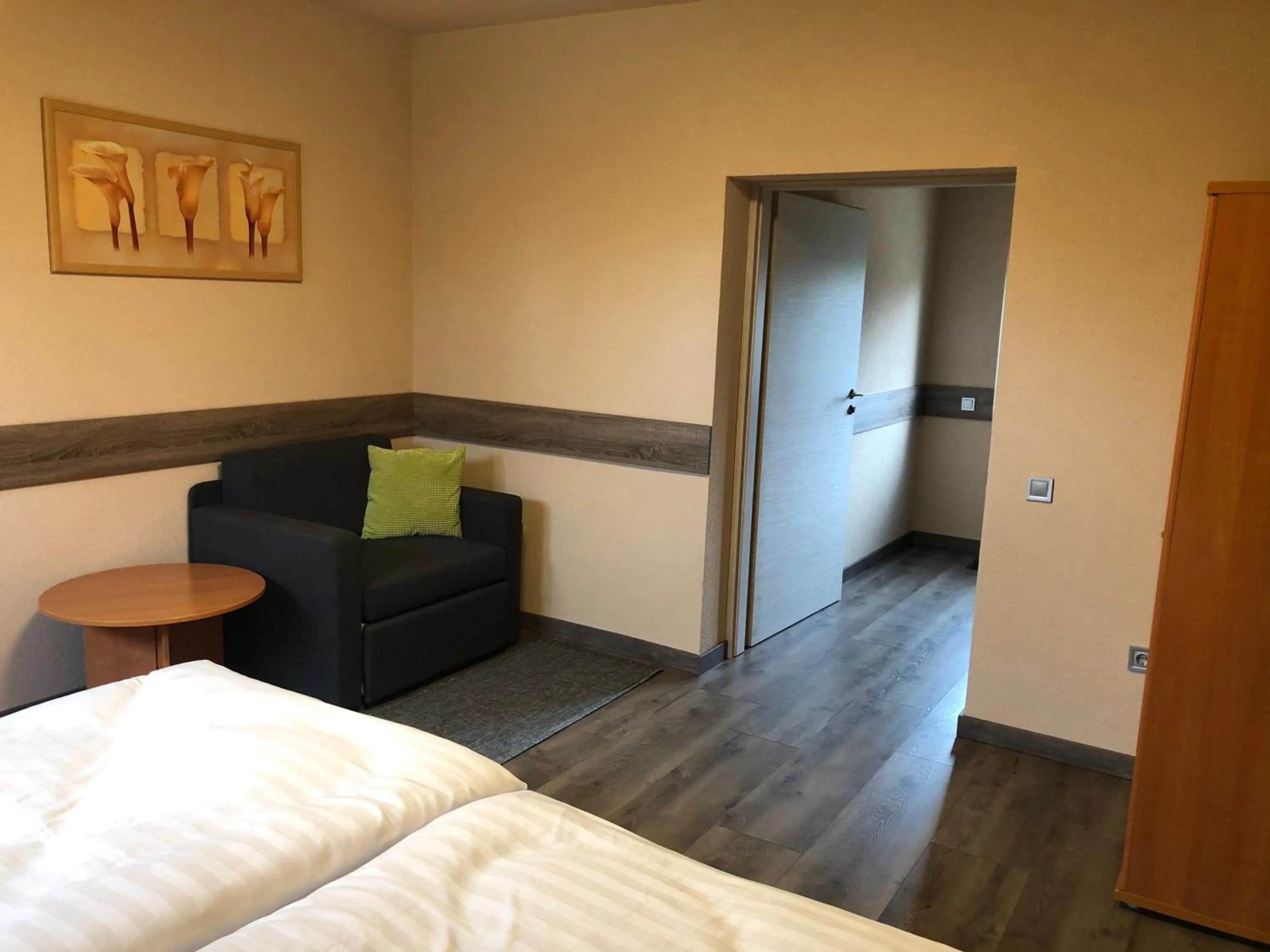 TV and multimedia, Bed in Katalin Motel & Étterem