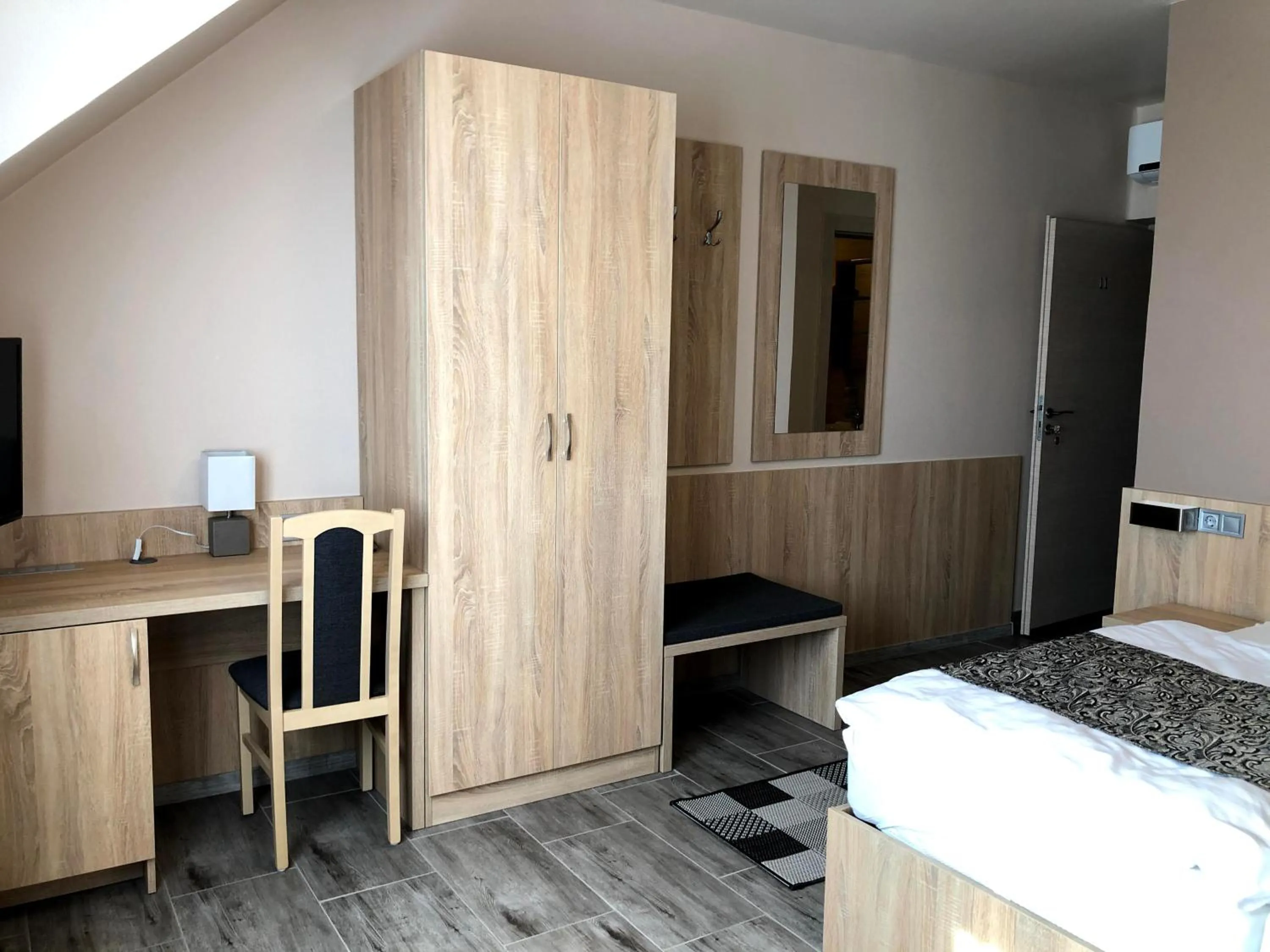 Bedroom, Bed in Katalin Motel & Étterem