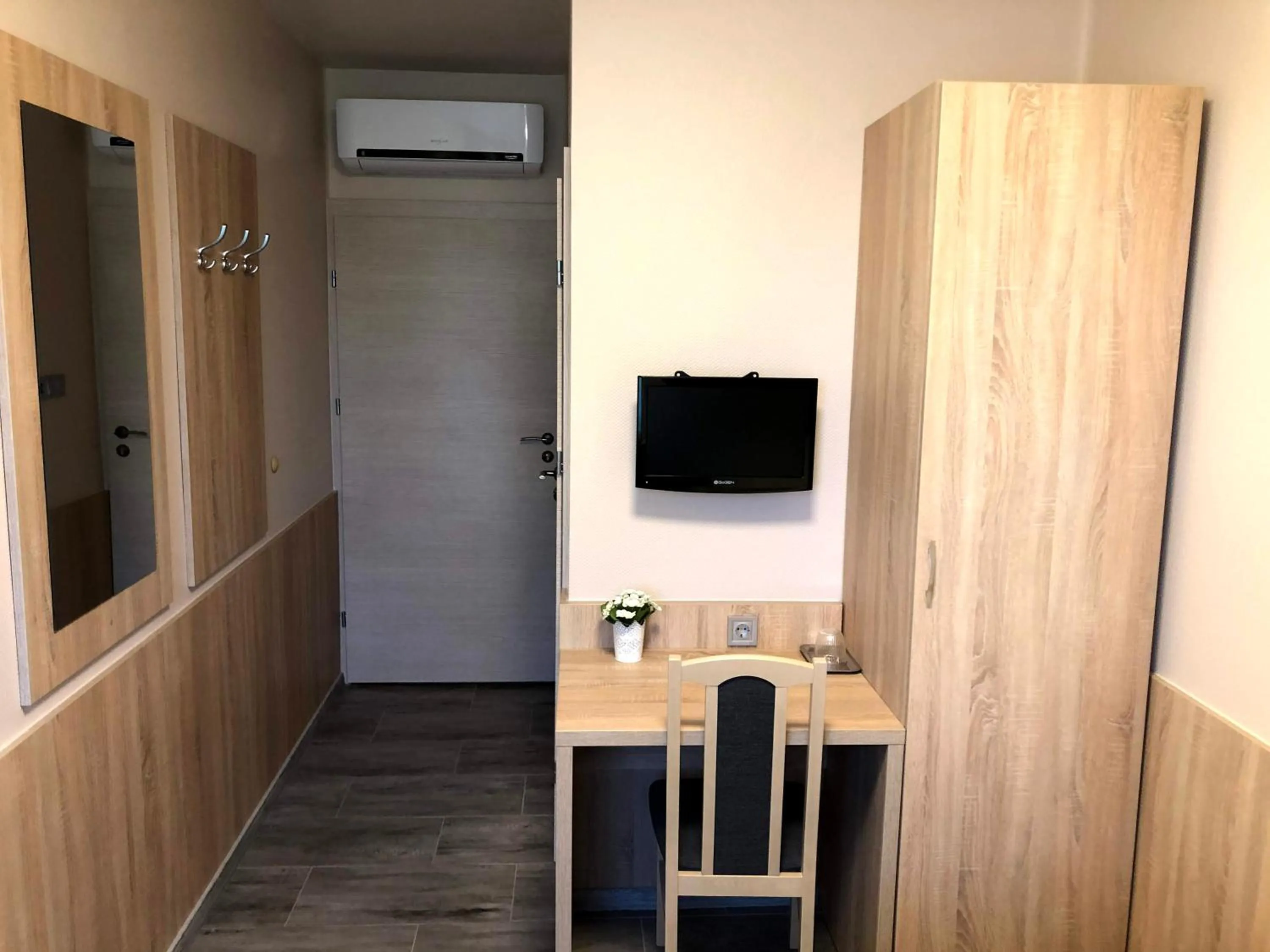 TV and multimedia in Katalin Motel & Étterem