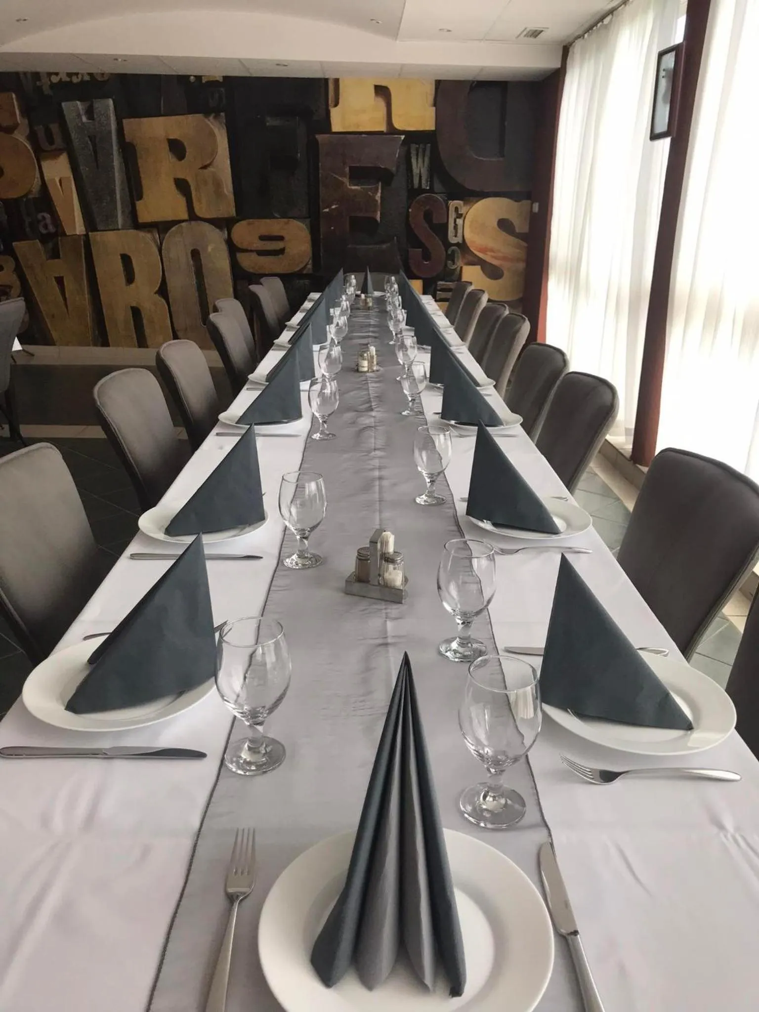 Restaurant/places to eat in Katalin Motel & Étterem