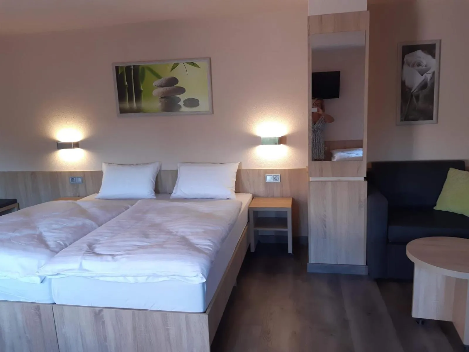 Bed in Katalin Motel & Étterem