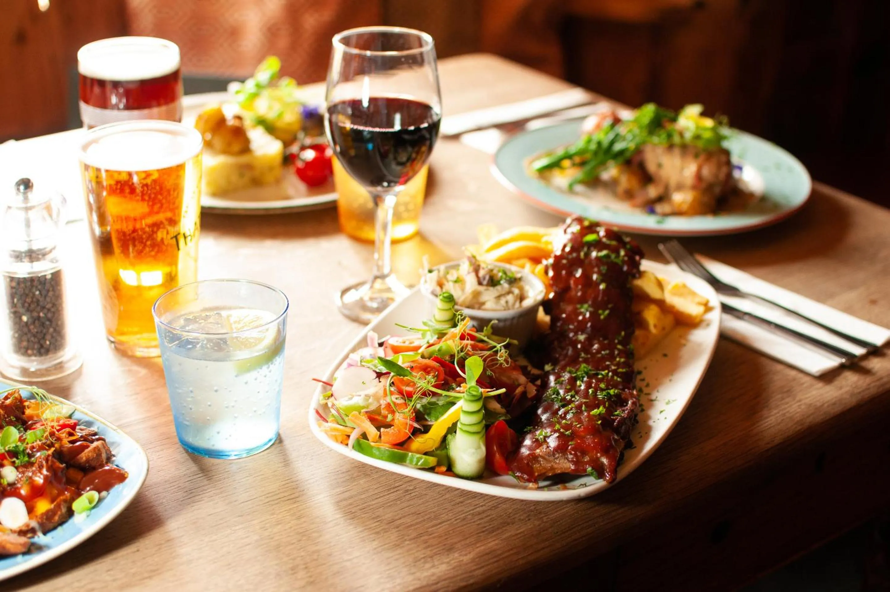 Food and drinks in Barn Owl Inn