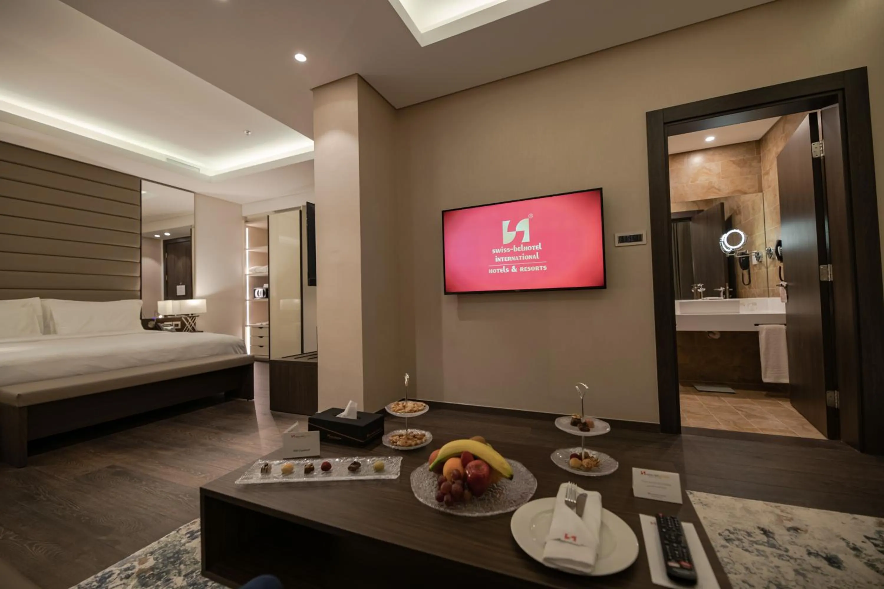 Bathroom, Bed in Swiss-Belboutique Bneid Al Gar Kuwait