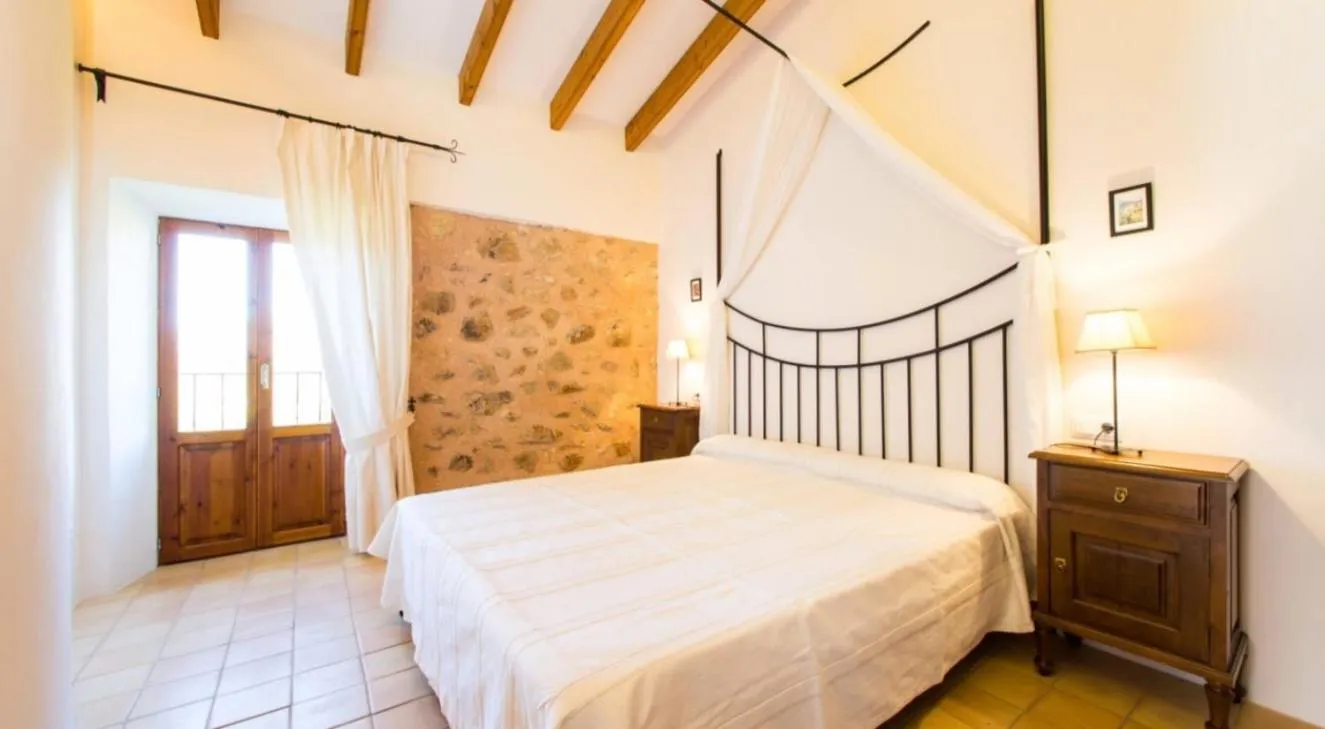 Bed in Finca Hotel Ses Cases Noves