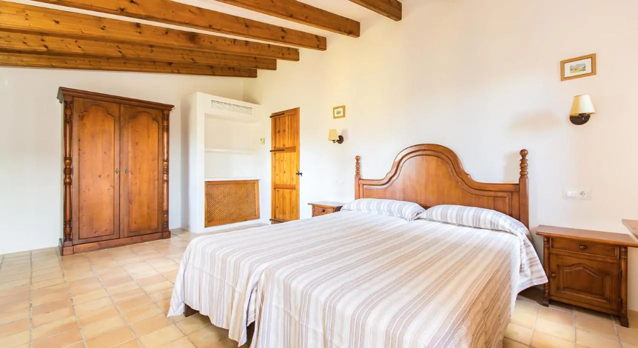 Bed in Finca Hotel Ses Cases Noves