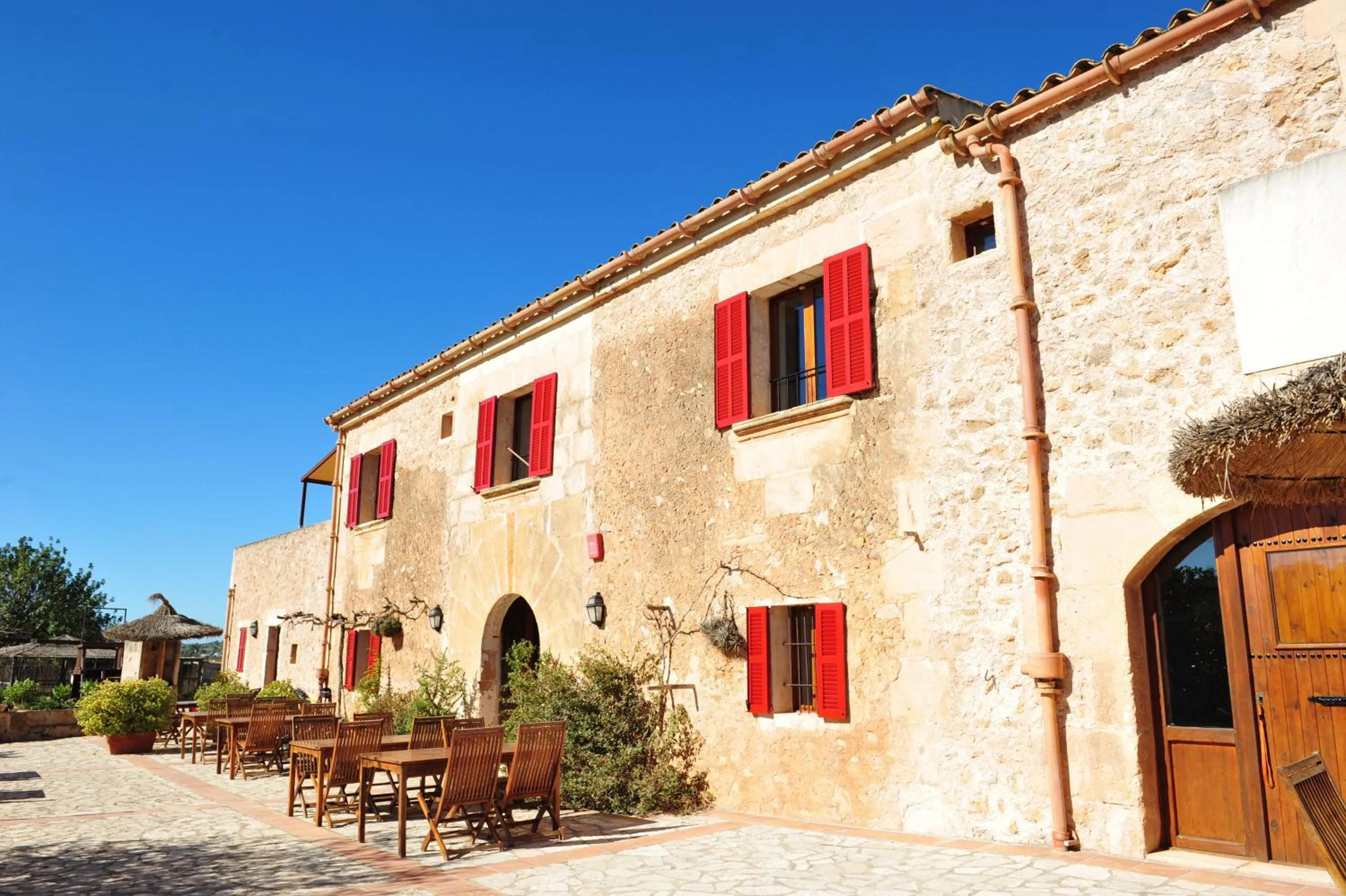 Restaurant/places to eat in Finca Hotel Ses Cases Noves