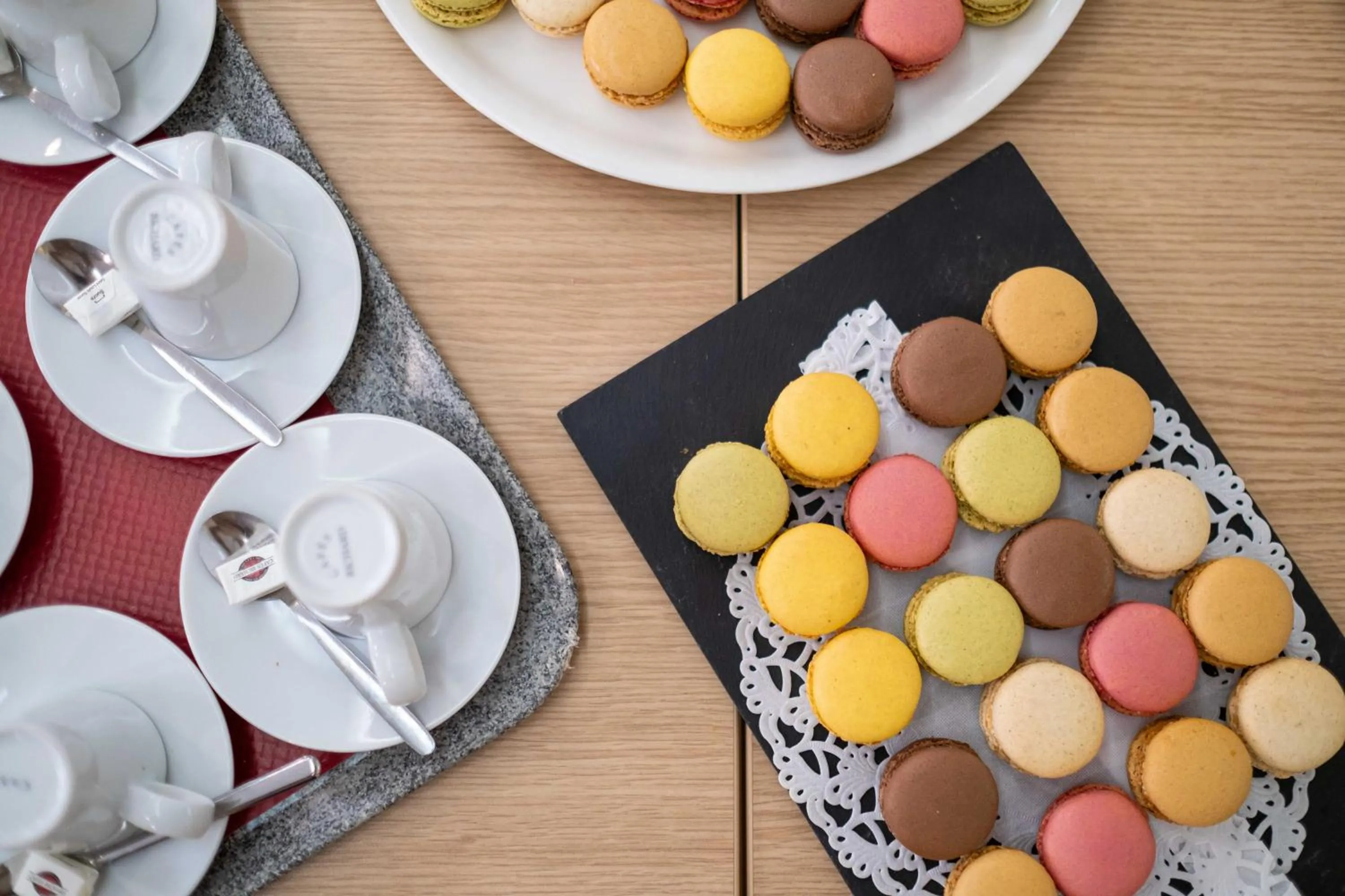 Restaurant/places to eat in LOGIS Hôtel de Bourgogne - Mâcon