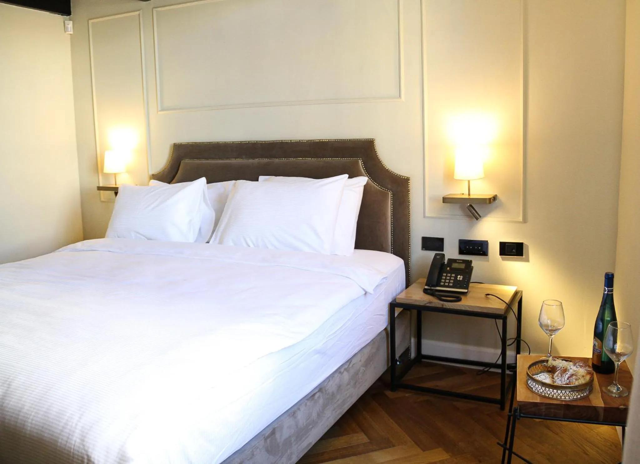 Bed in Jaffo Tel-Aviv King Gallery Boutique Hotel
