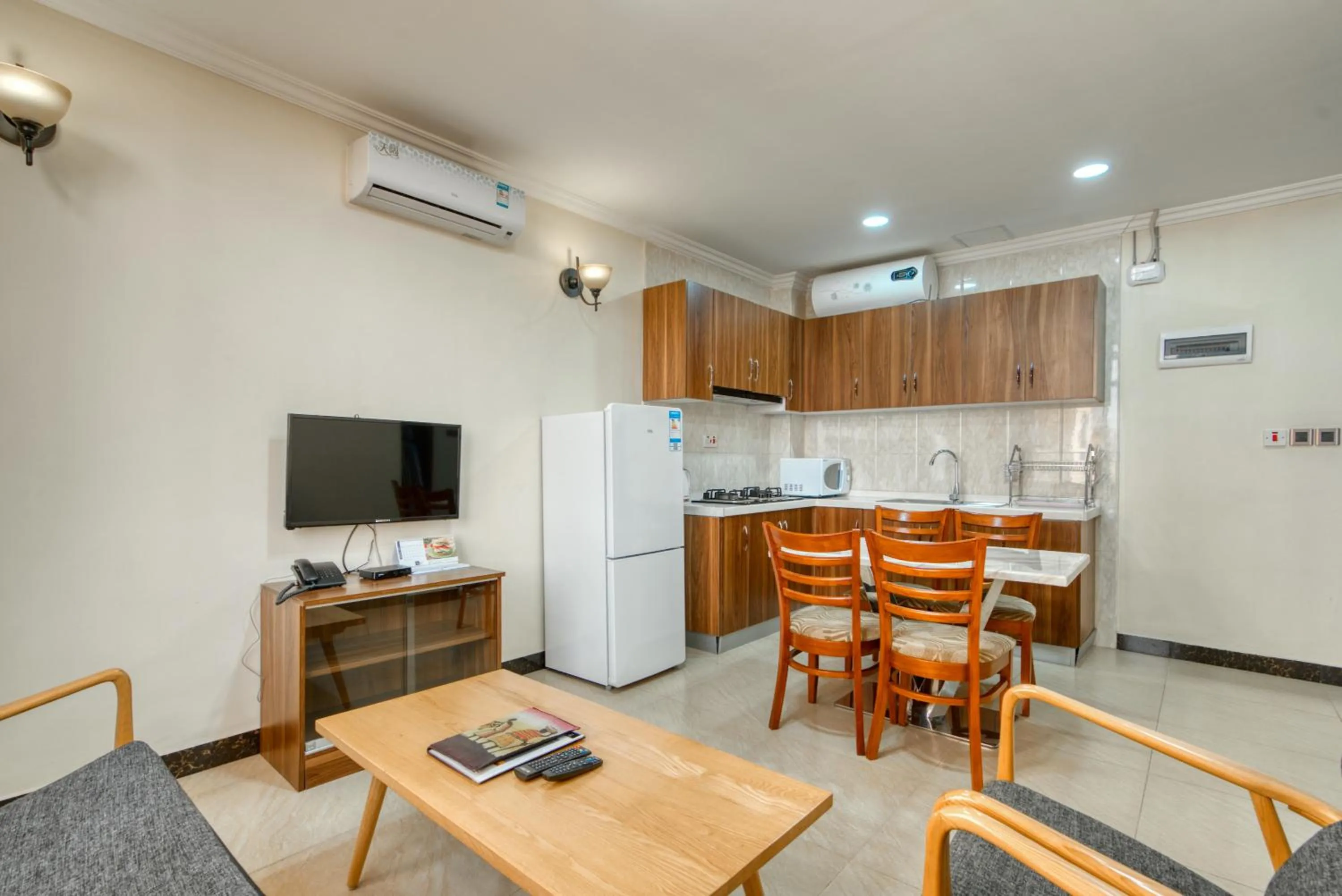 TV and multimedia in Kibo Palace Apartments