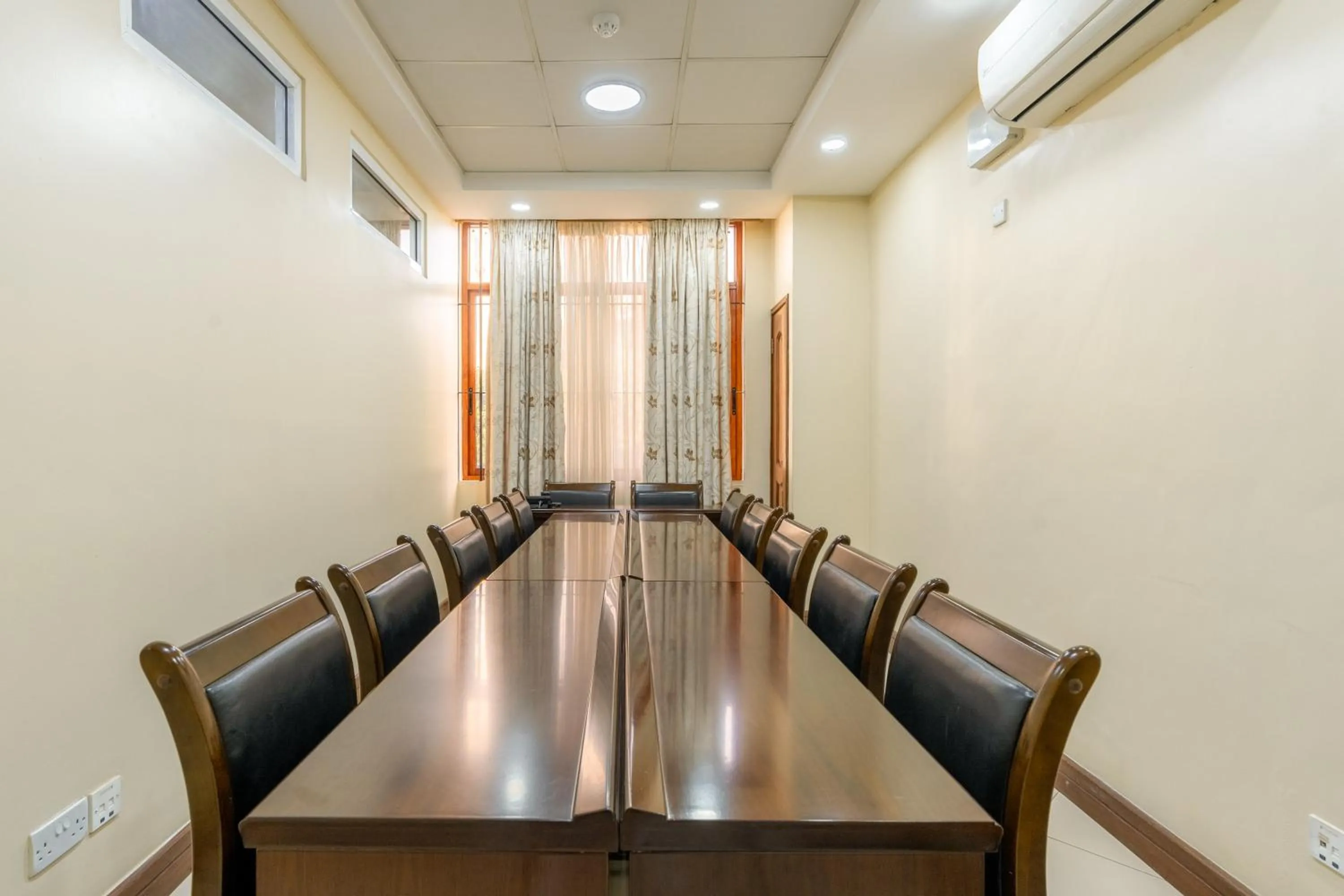 Meeting/conference room in Kibo Palace Apartments