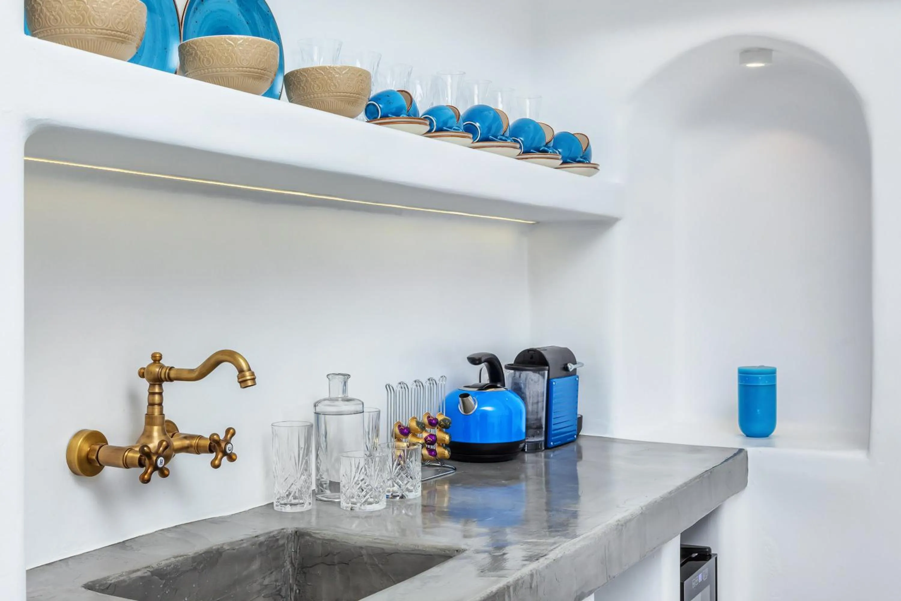 Kitchen or kitchenette in Diamond Luxury Suites Collection