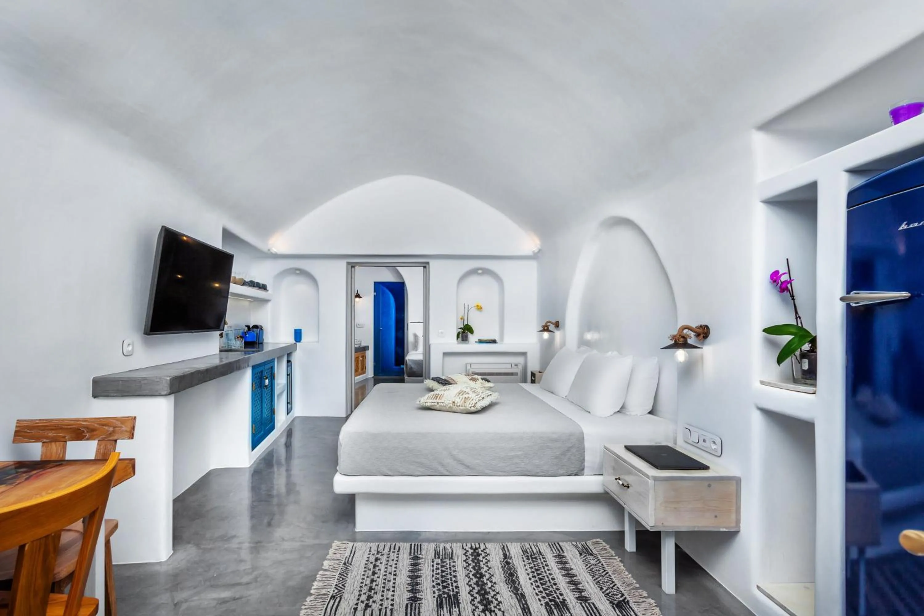 Photo of the whole room in Diamond Luxury Suites Collection