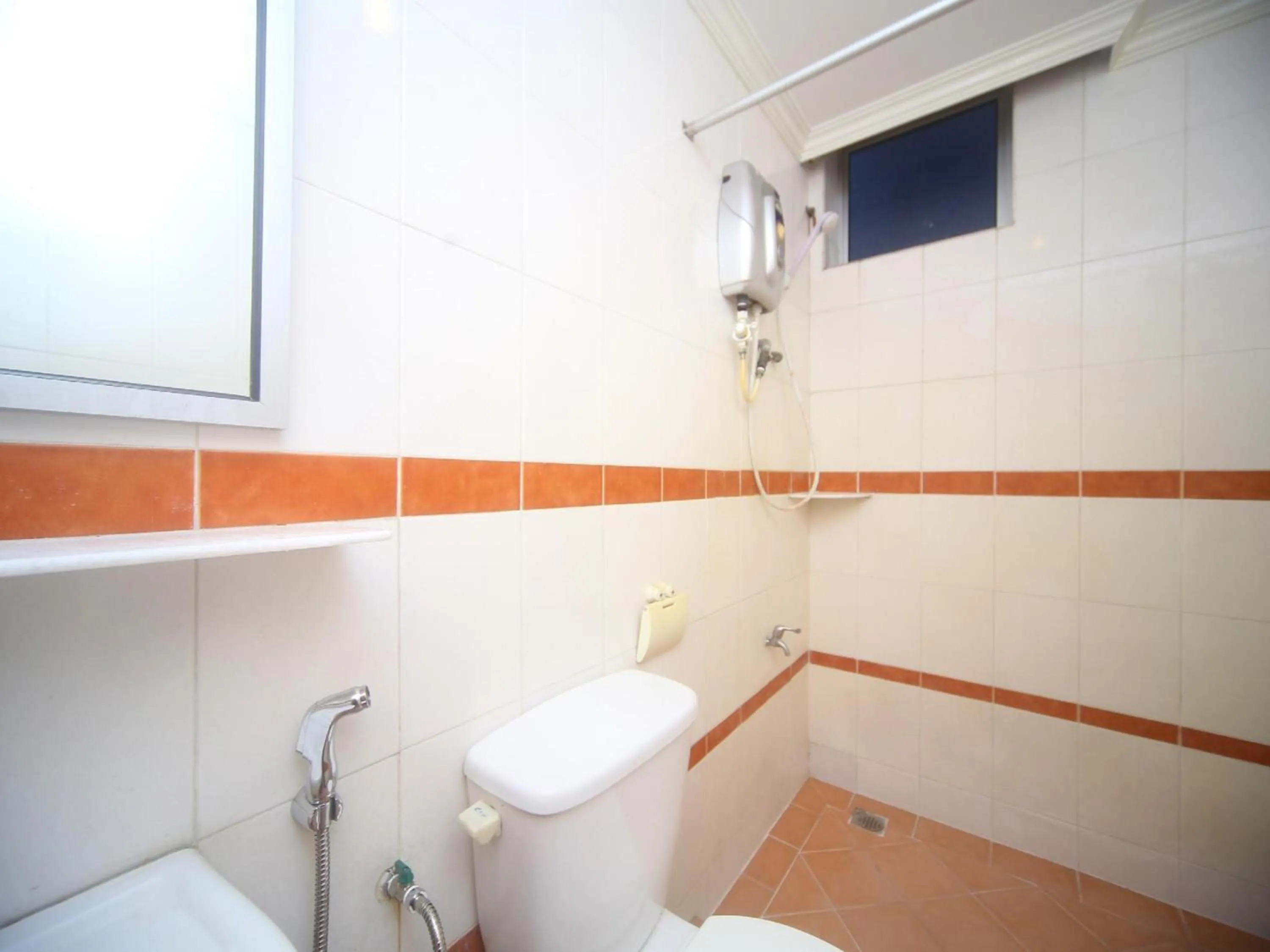 Bathroom in Hotel O London