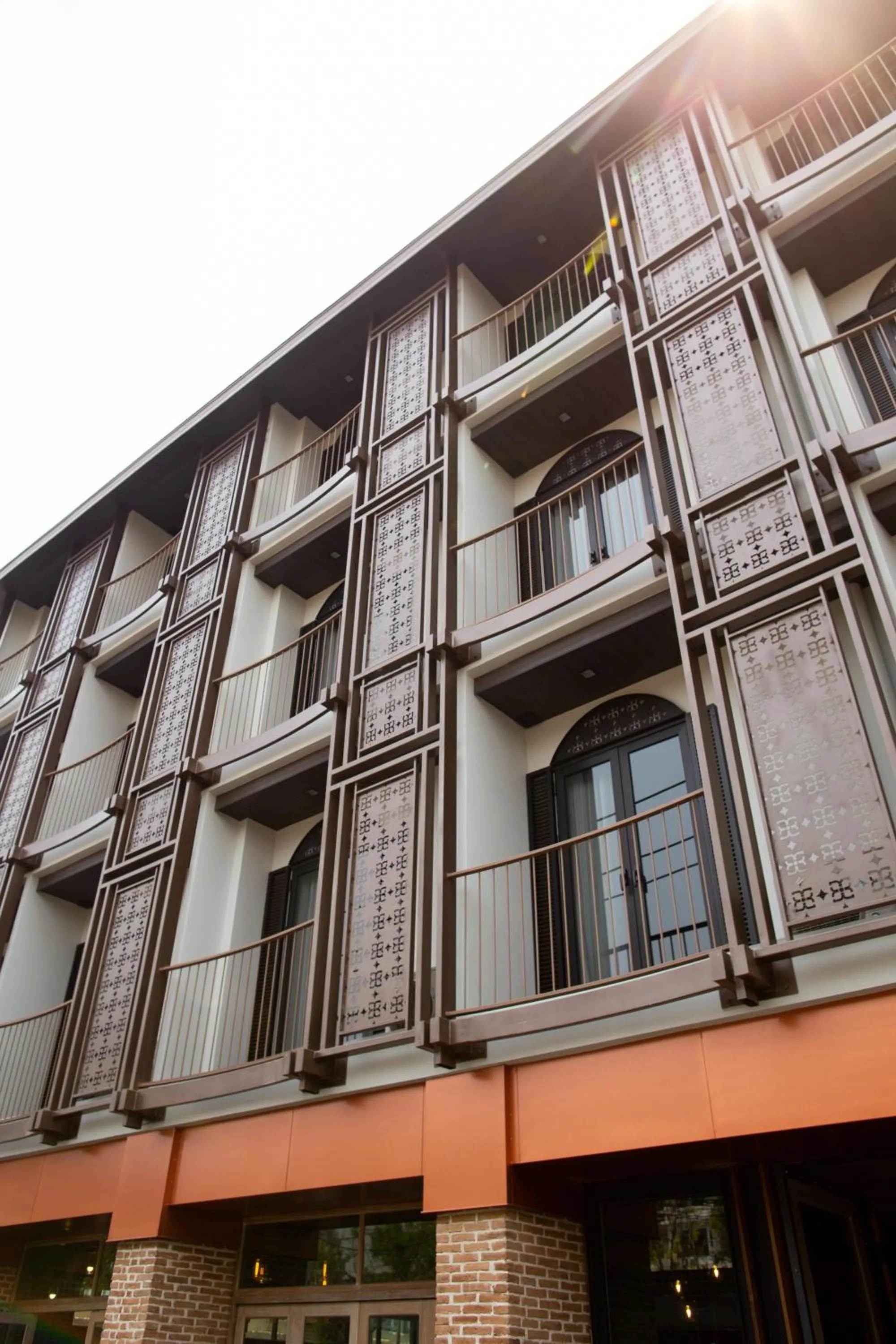 Property building in Sanae' Oldtown Hotel