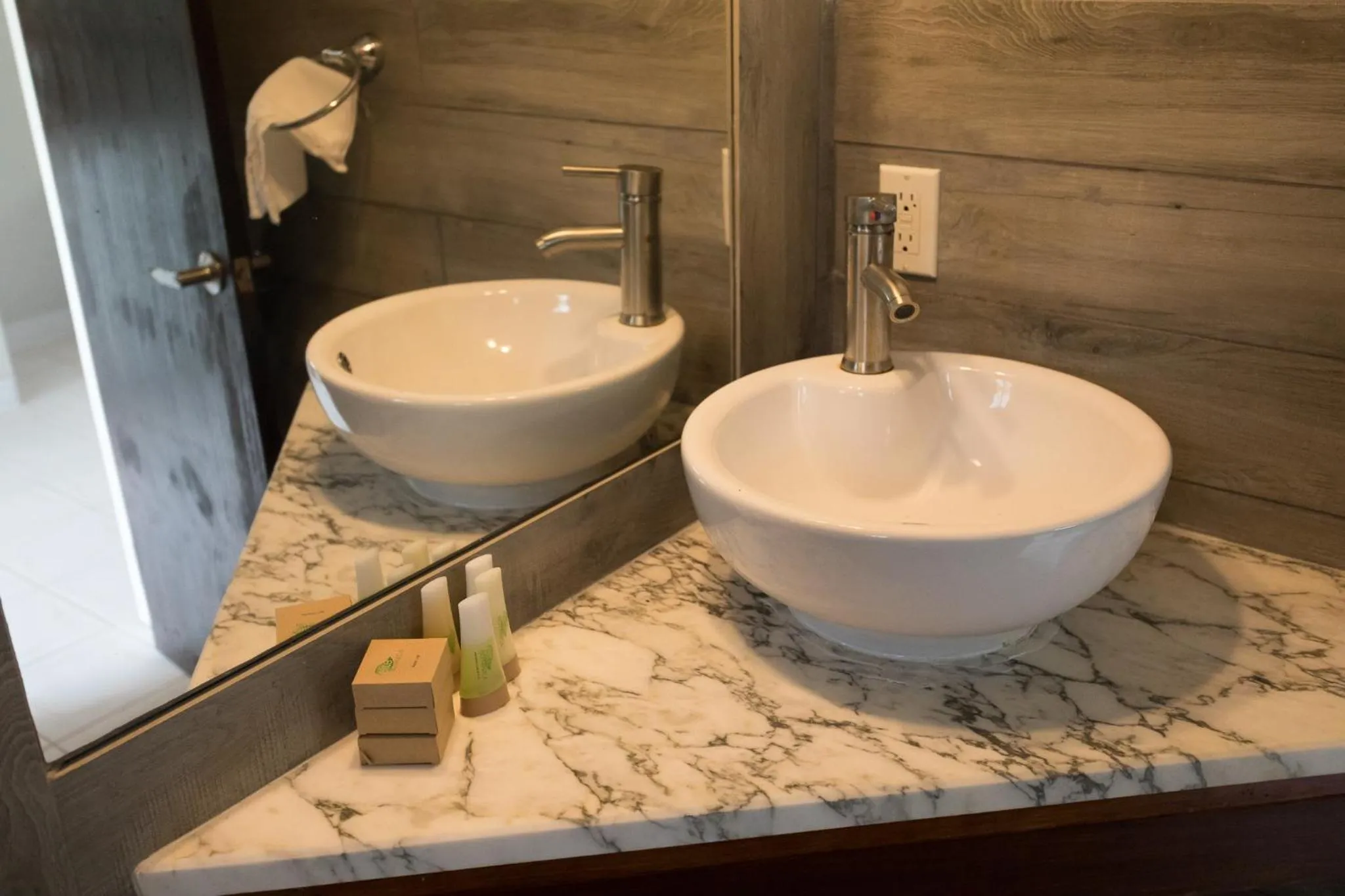 Bathroom in South Coast Horizon