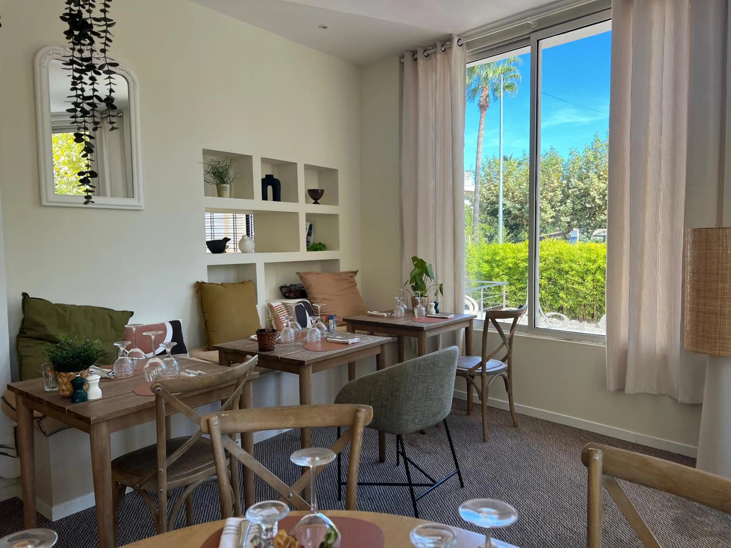 Adonis Sanary Grand Hôtel des Bains