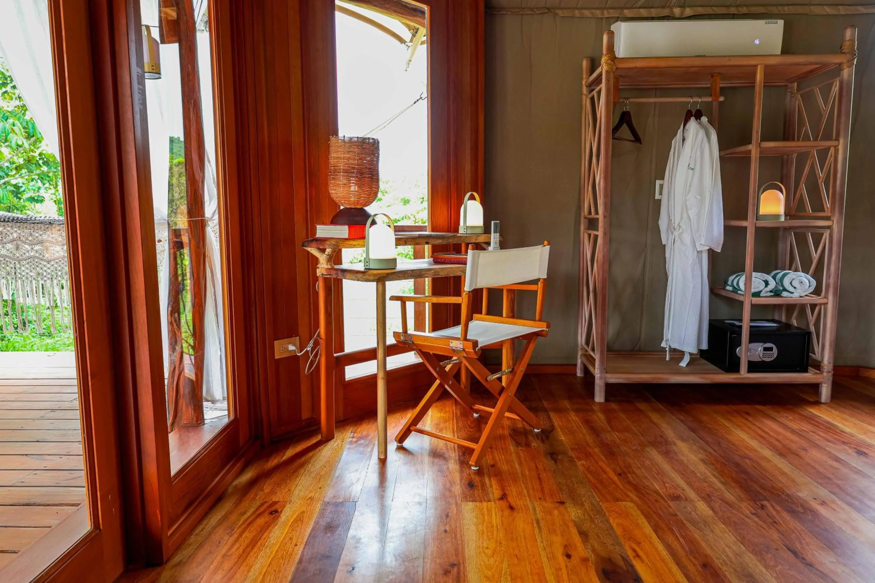 Living room in Sleeping Giant Rainforest Lodge