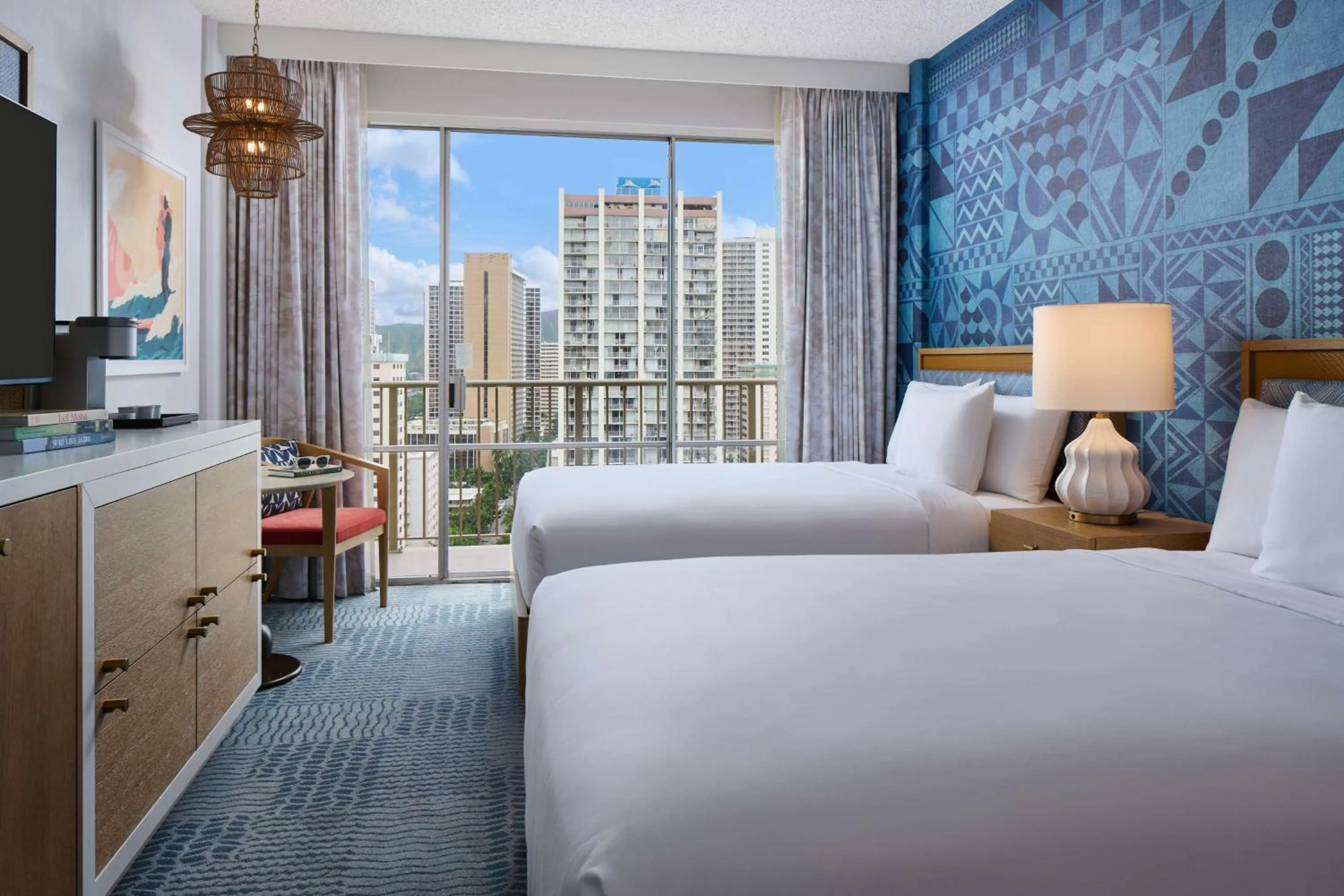 Bedroom, Bed in OUTRIGGER Waikiki Paradise Hotel