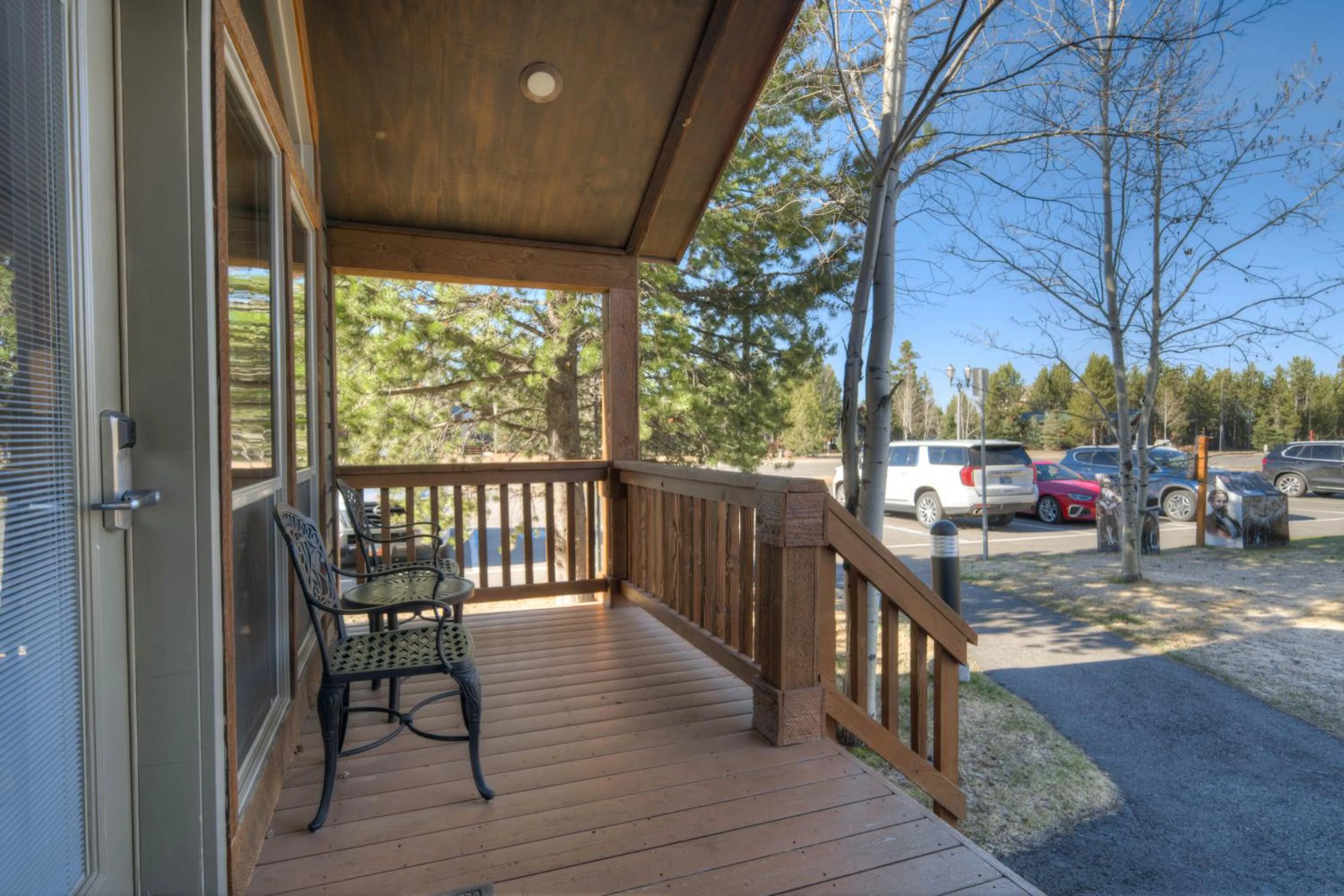 Property building in Explorer Cabins at Yellowstone