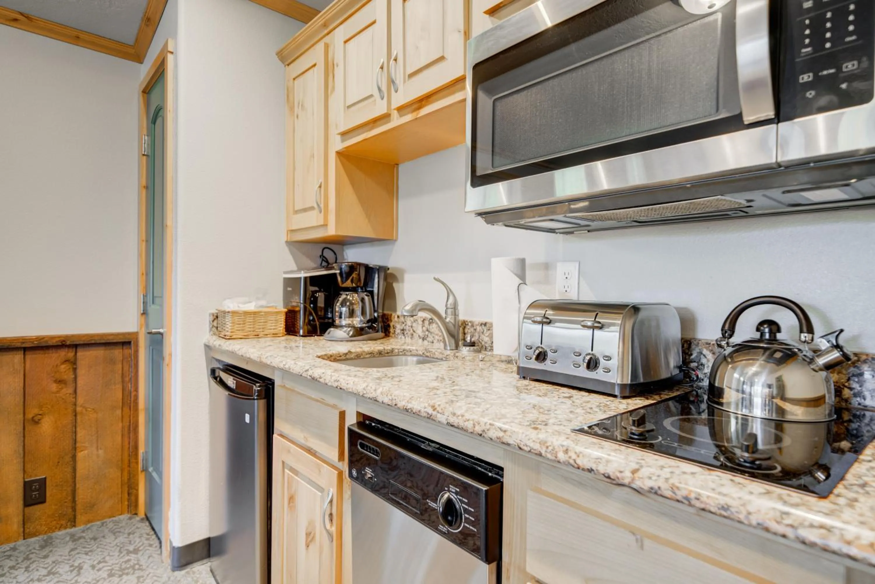 Kitchen or kitchenette in Explorer Cabins at Yellowstone