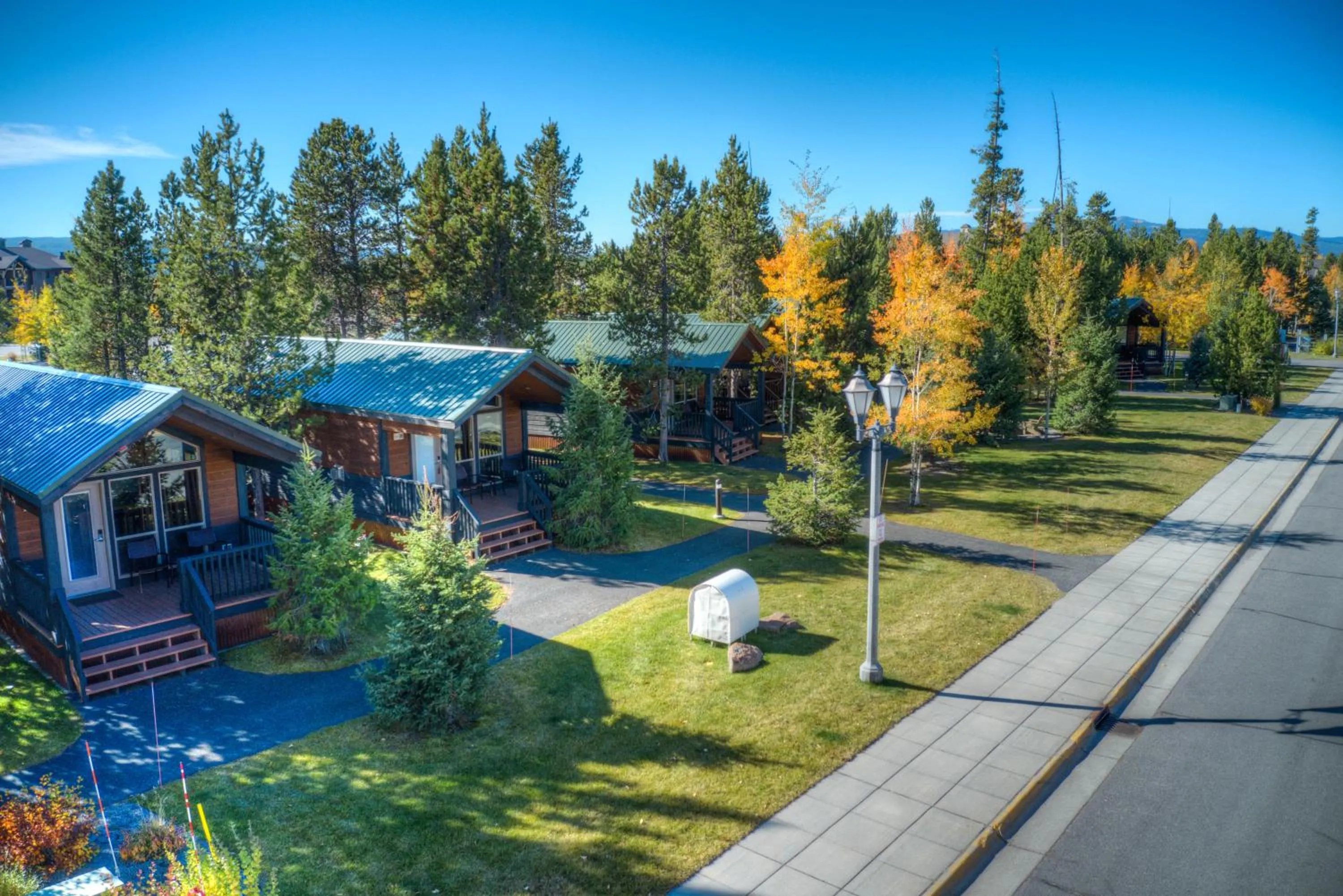 Property building in Explorer Cabins at Yellowstone