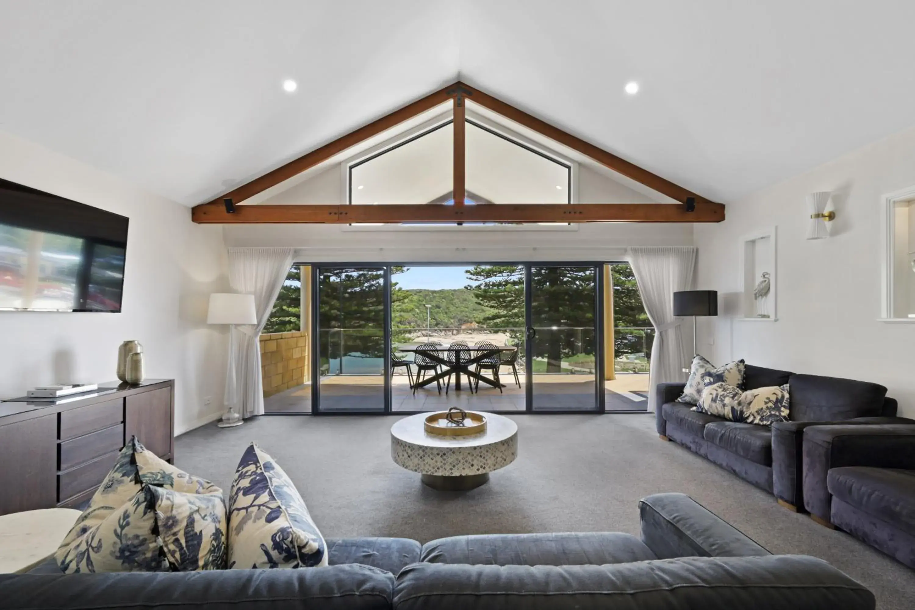 Penthouse Apartment in Sea Foam Villas Penthouse Apartment in Sea Foam Villas