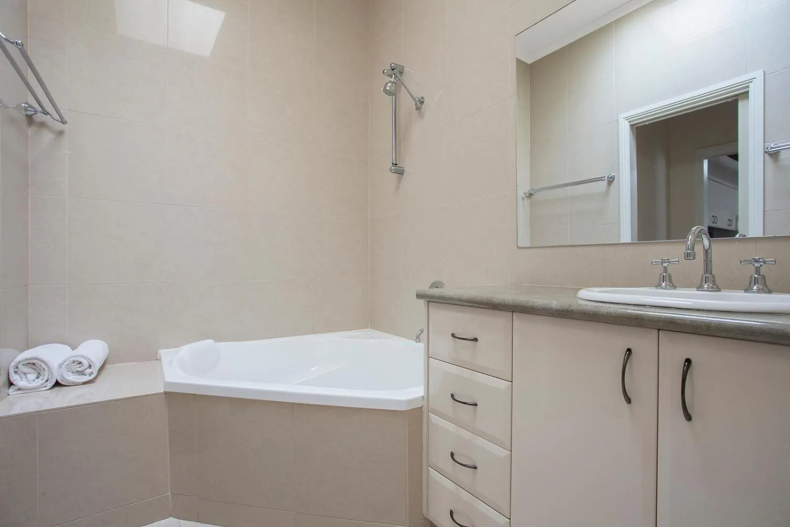Bathroom in Sea Foam Villas