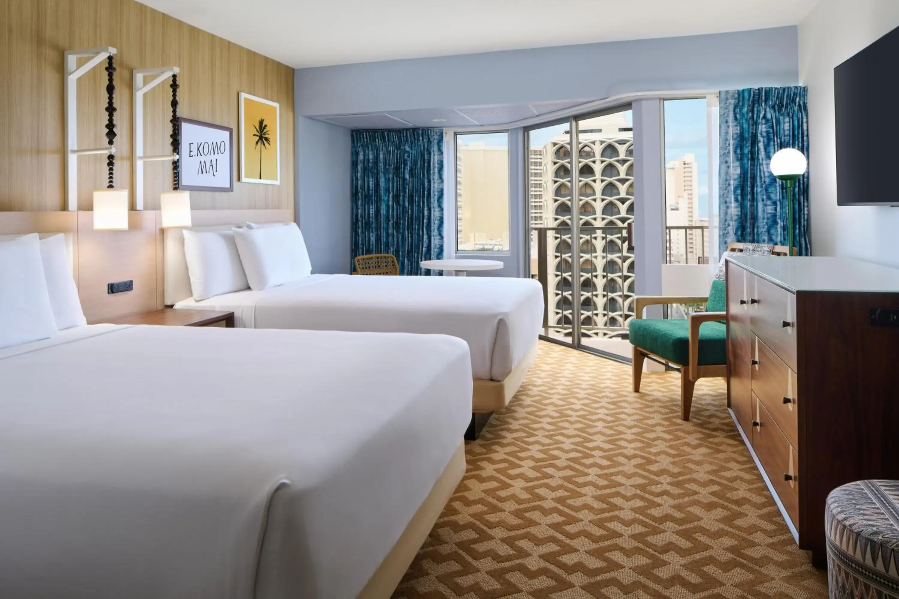 Partial Ocean View 2 Doubles in Waikiki Malia Partial Ocean View 2 Doubles in Waikiki Malia