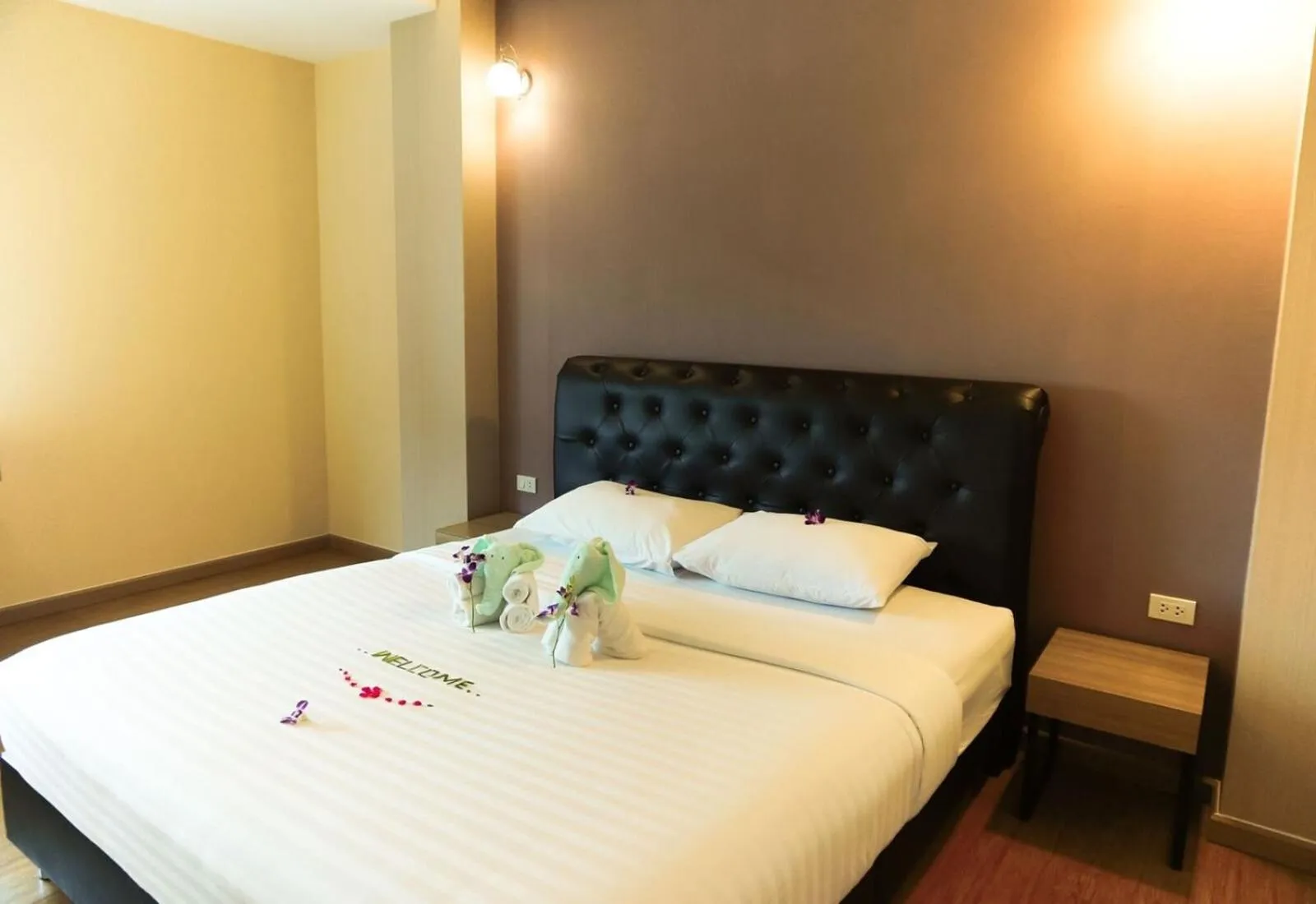 Bed in Tripletreesvillage